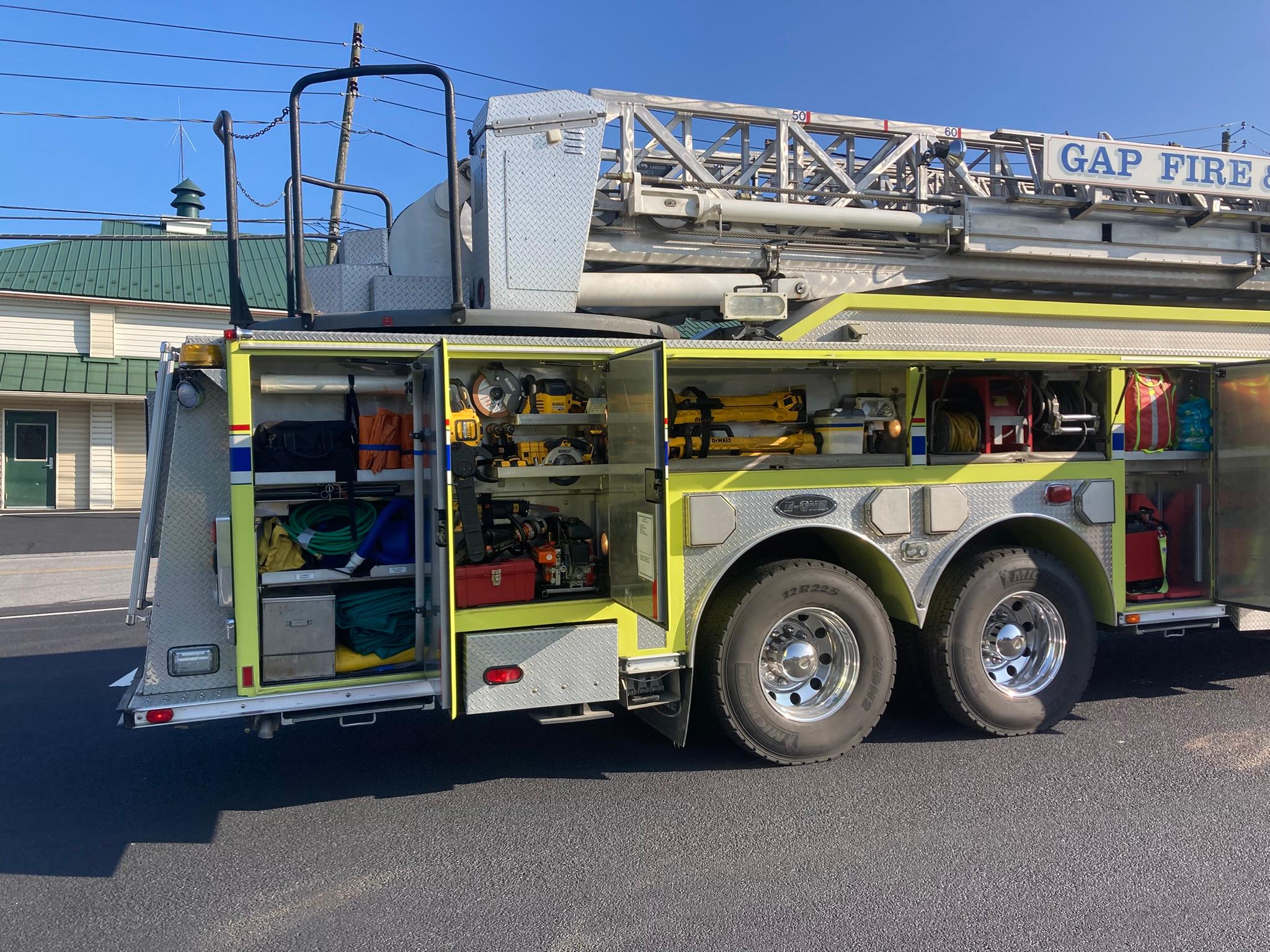 2002 E-One Cyclone HP100 100' Quint - image 6