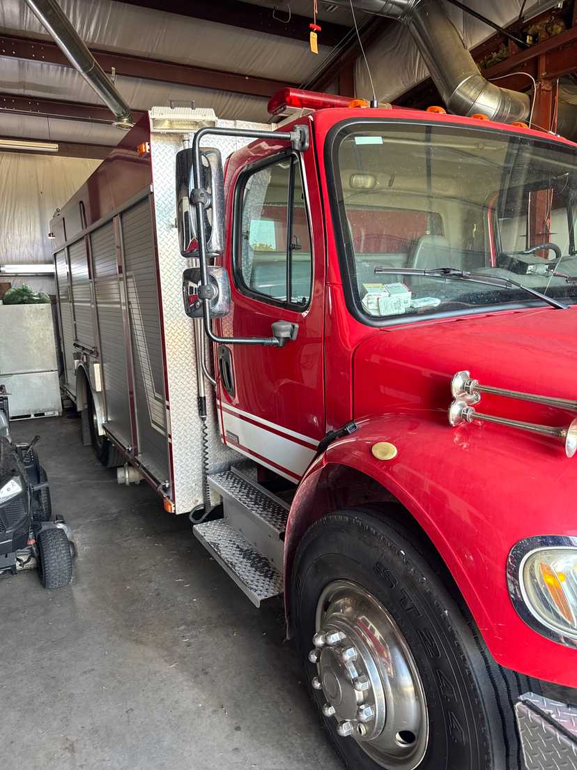 2005 Freightliner Light Rescue