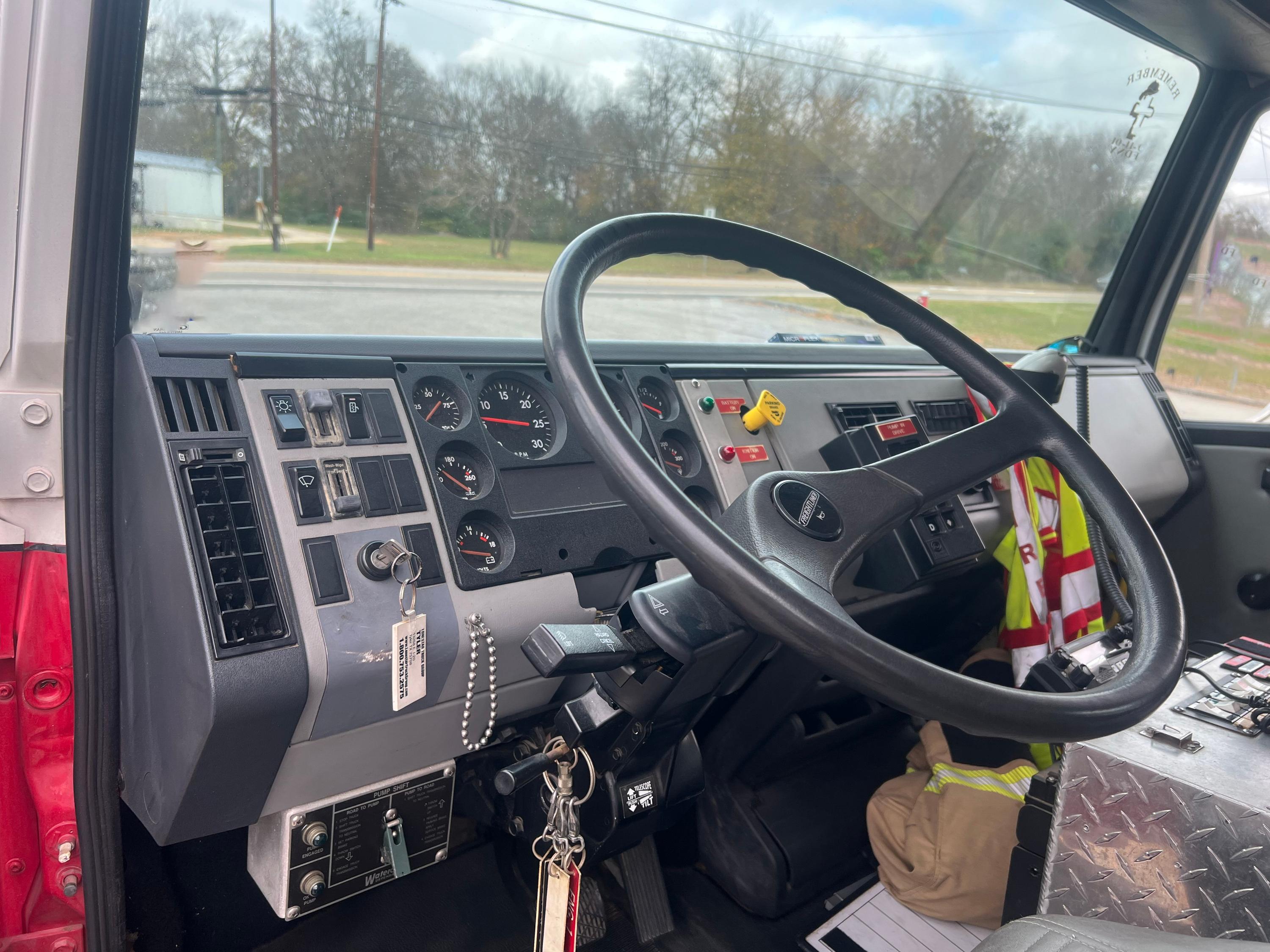 1996 Ferrara Freightliner Pumper - image 5