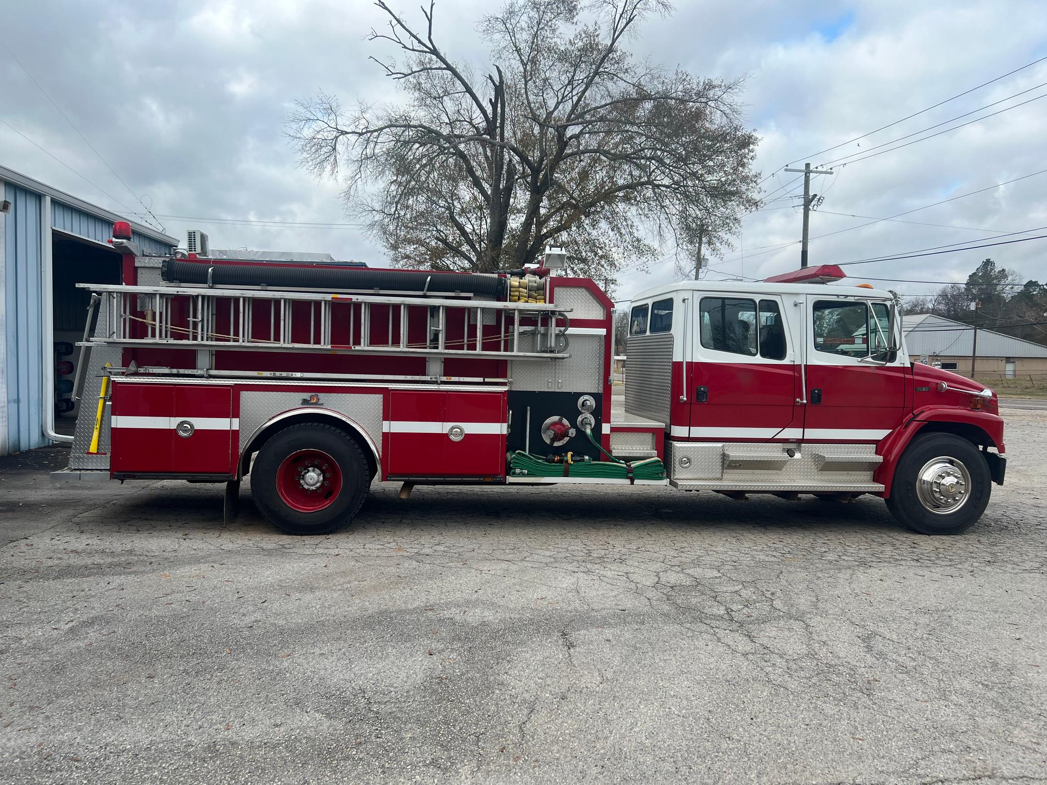1996 Ferrara Freightliner Pumper - image 1