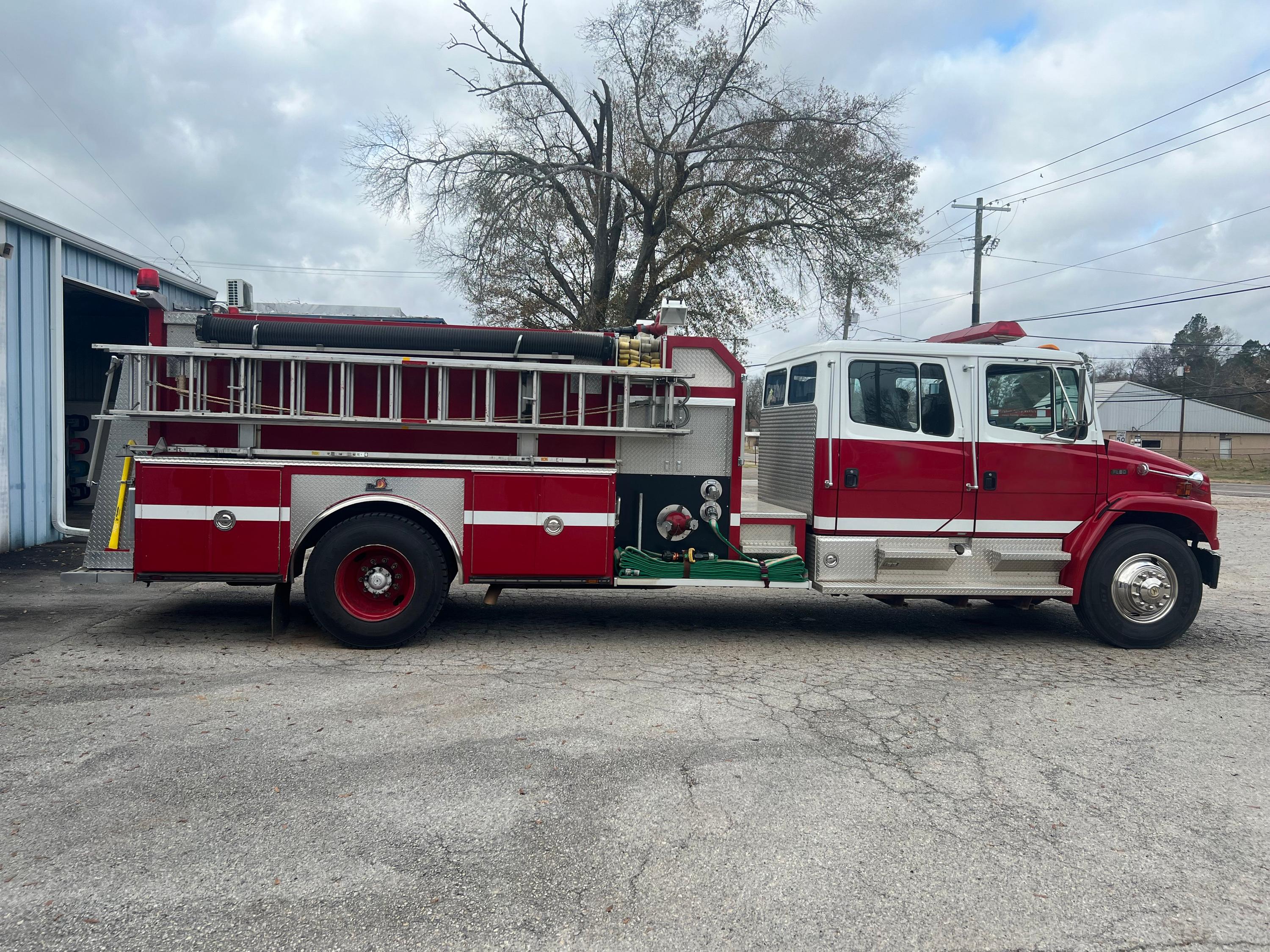 1996 Ferrara Freightliner Pumper - image 1