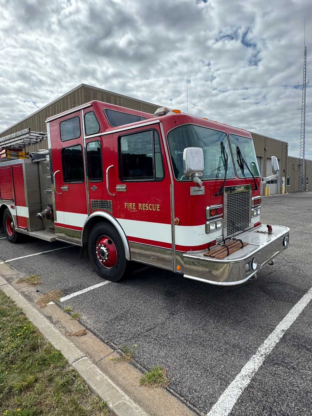 1992 Custom Fire Spartan Pumper