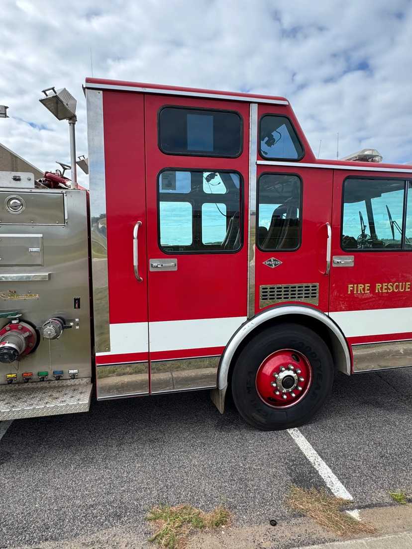 1992 Custom Fire Spartan Pumper — photo 3