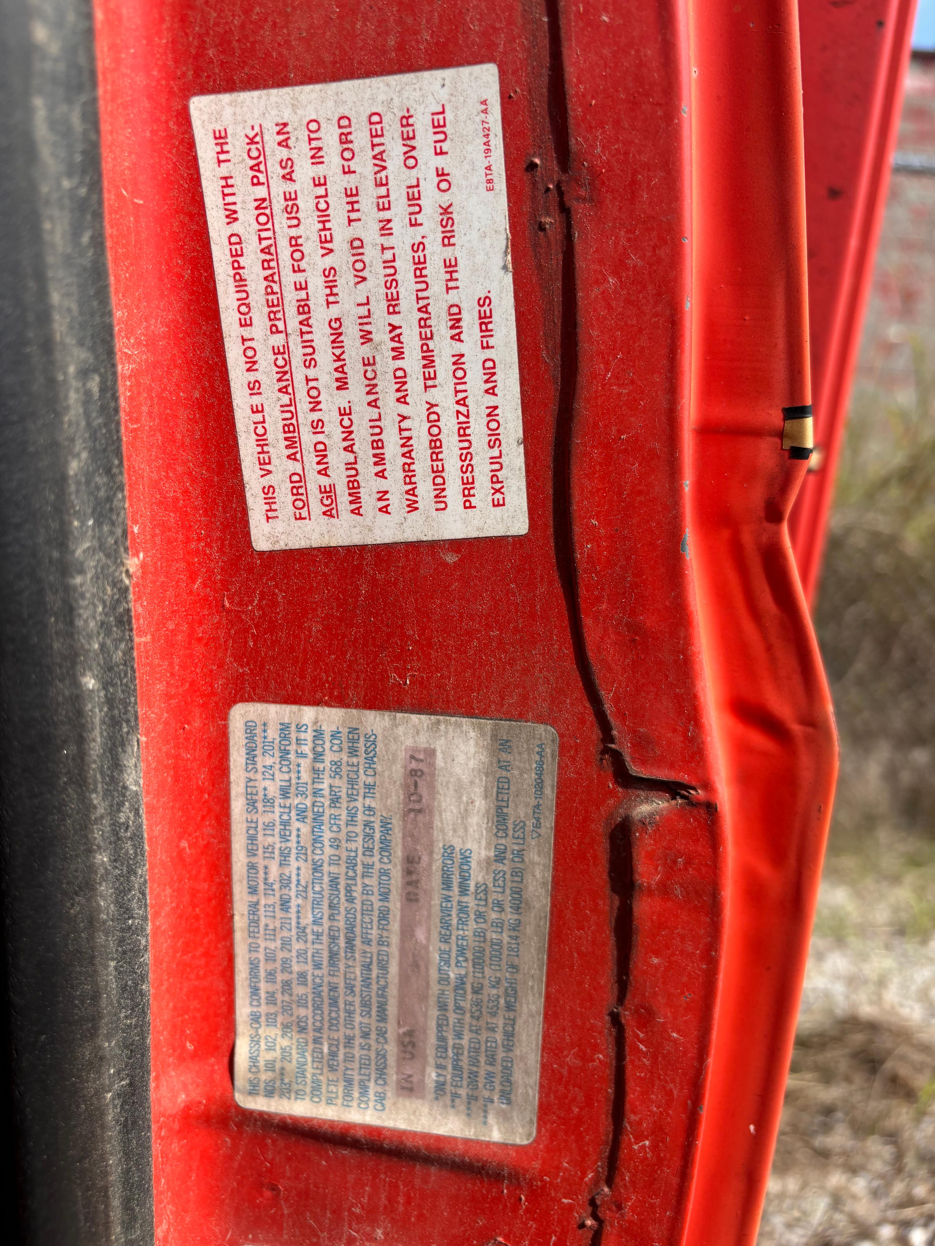 1988 Ford F-350 Gas Service Truck - image 28