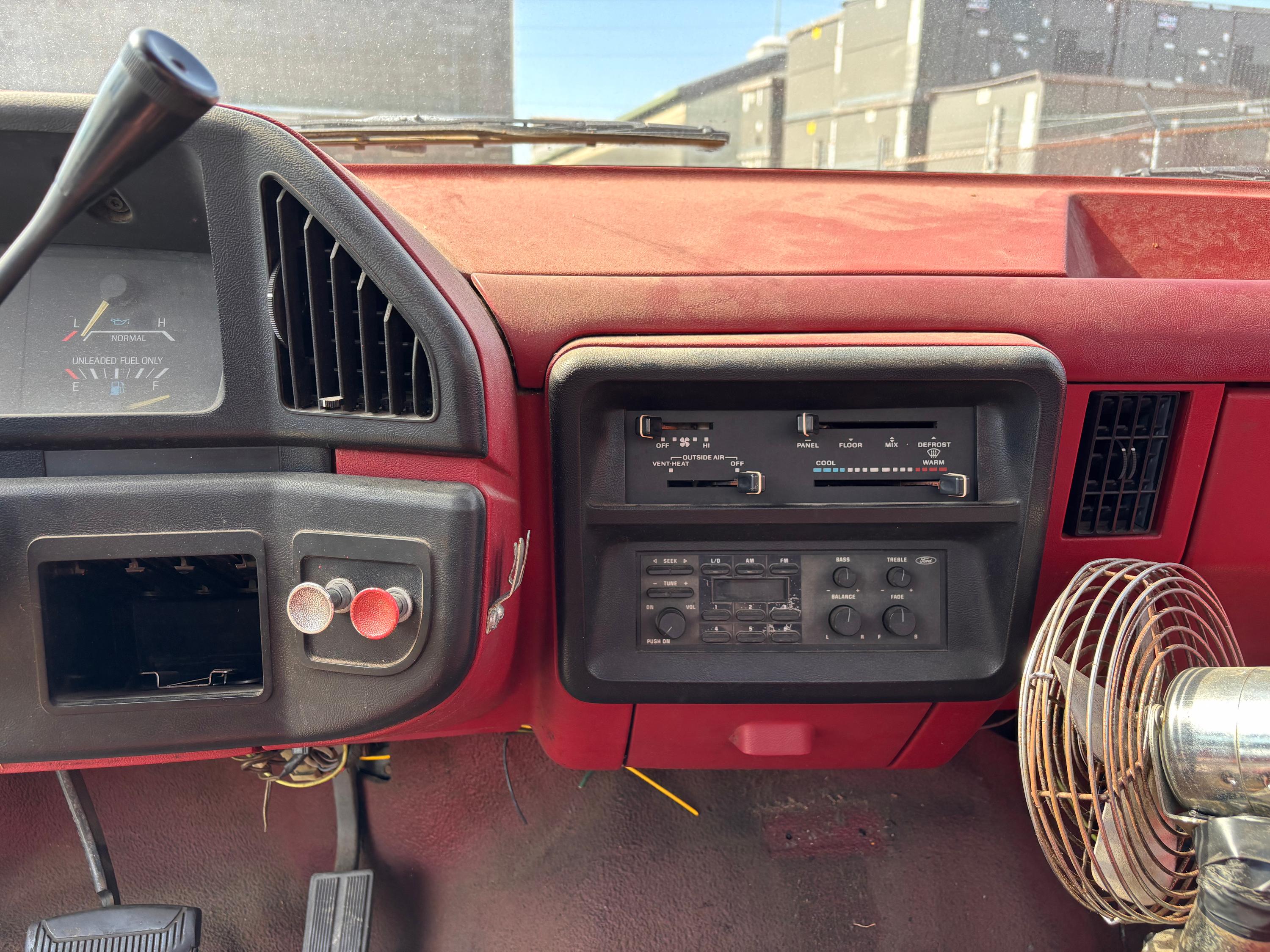 1988 Ford F-350 Gas Service Truck - image 14