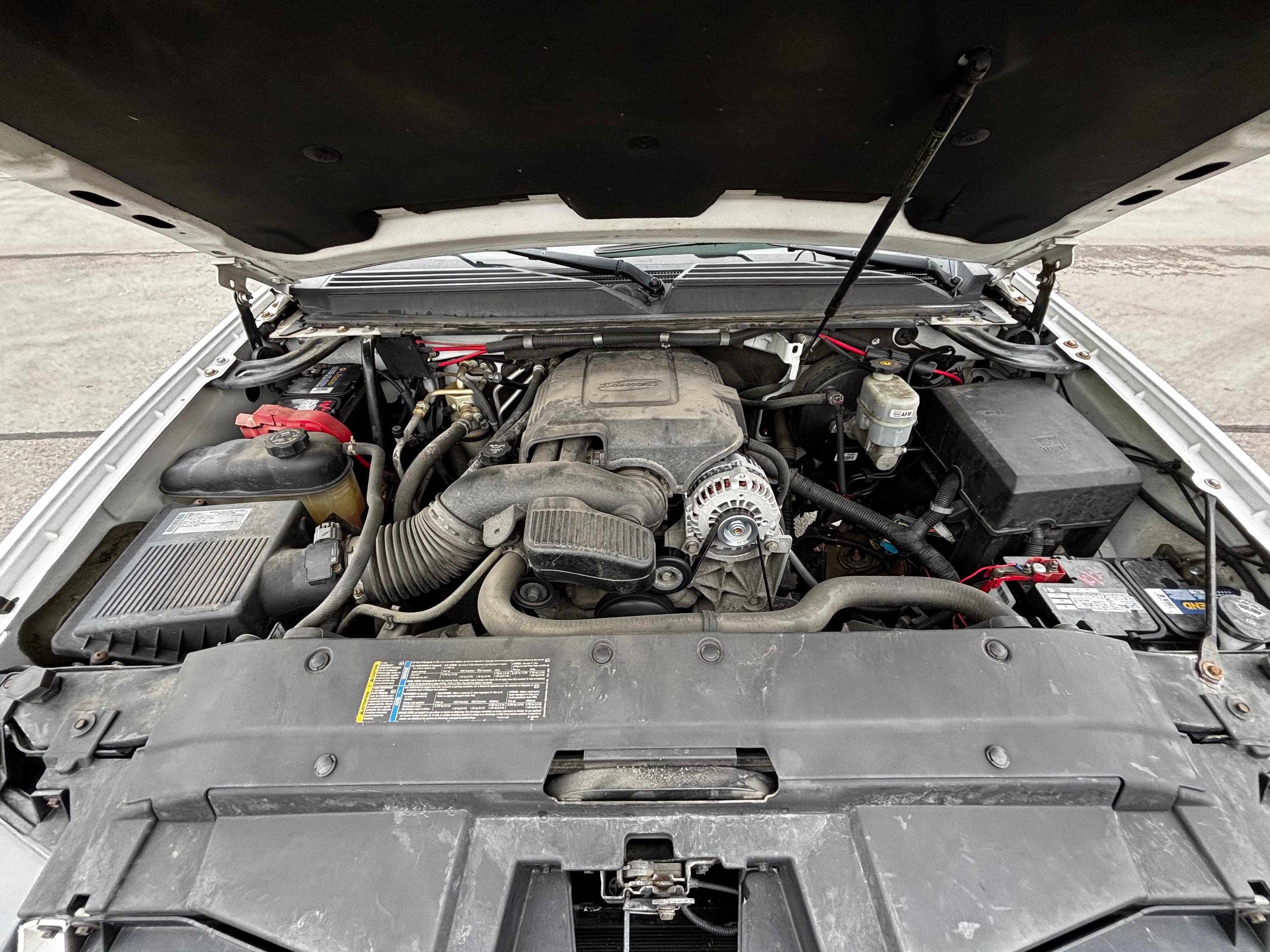 2010 Chevrolet Tahoe, 4x4, #1 - image 14