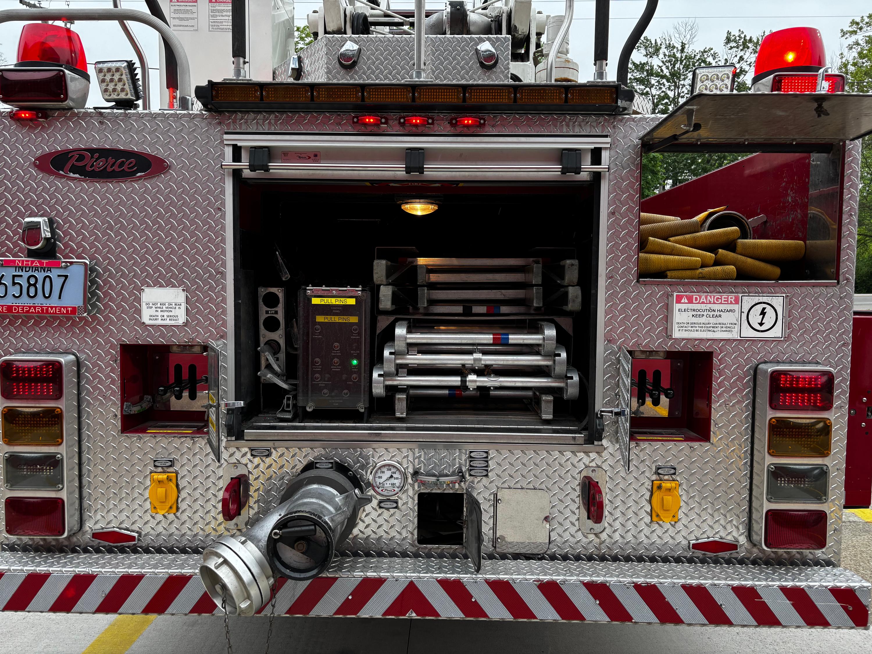 2003 Pierce Enforcer Quint, 75' 1250/560 - image 17