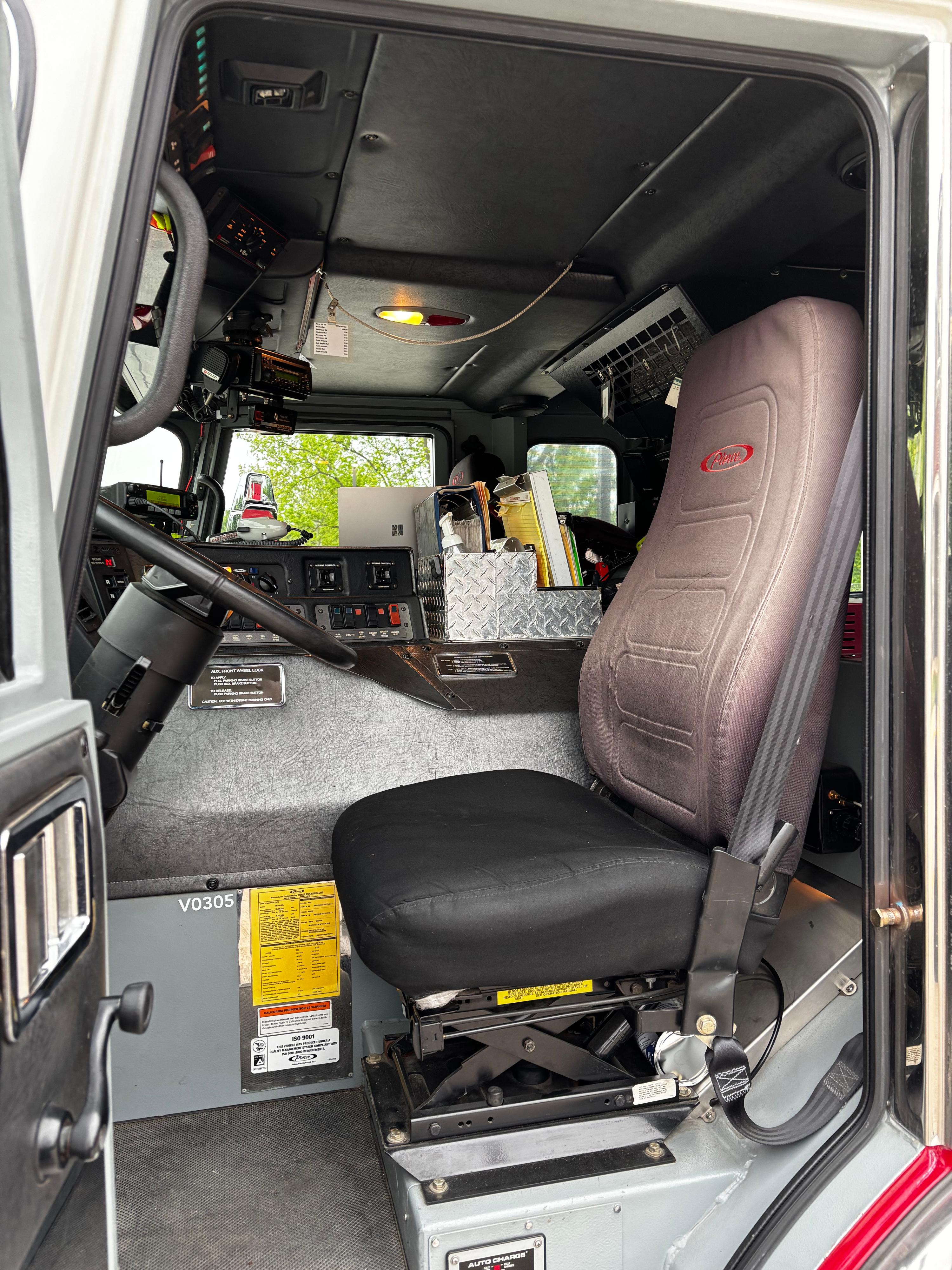 2003 Pierce Enforcer Quint, 75' 1250/560 - image 30