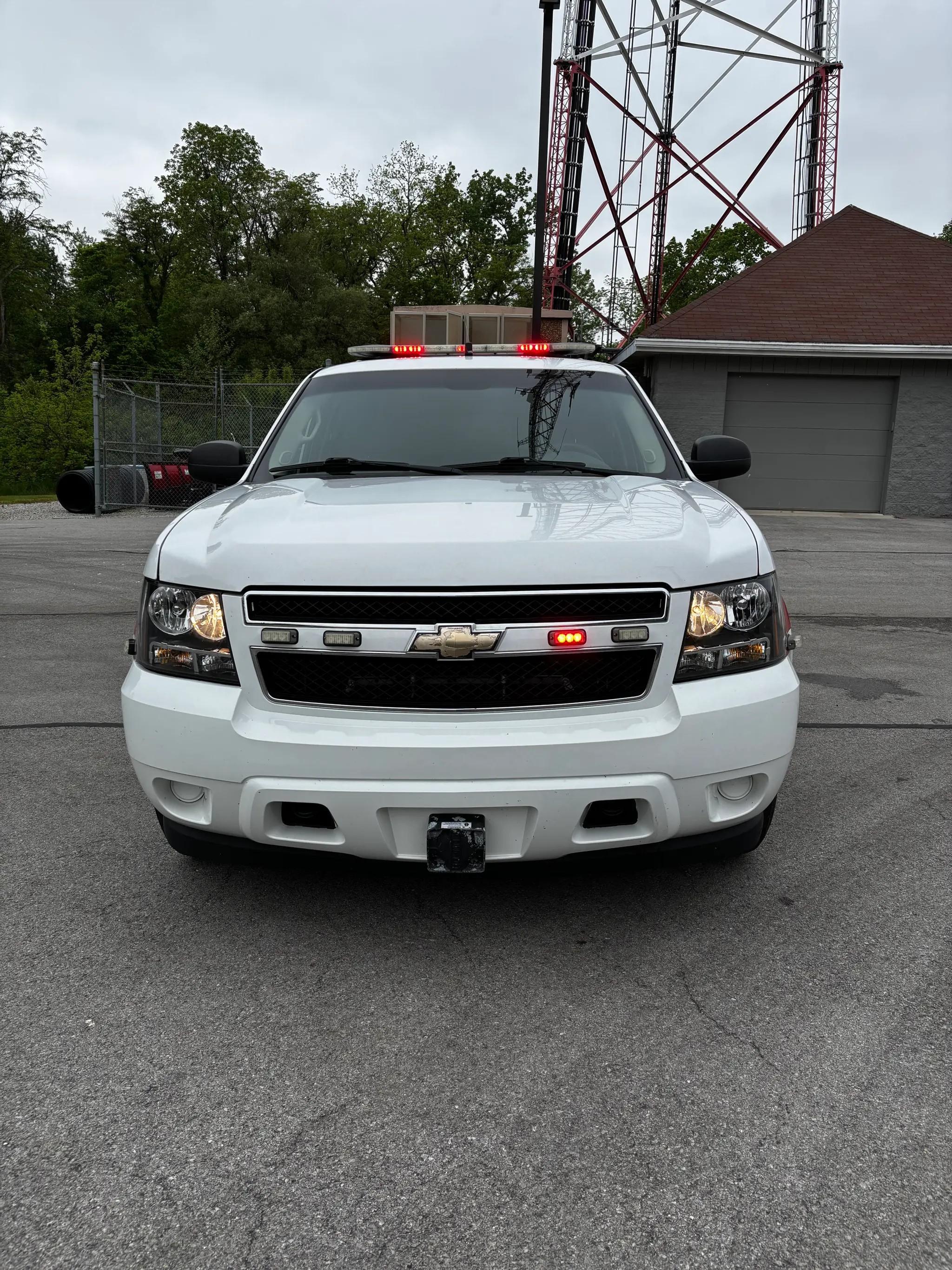 2010 Chevrolet Tahoe, 4x4, #1 - image 3