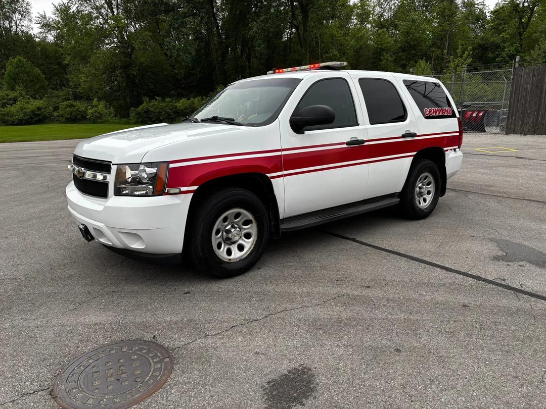 2010 Chevrolet Tahoe, 4x4, #1