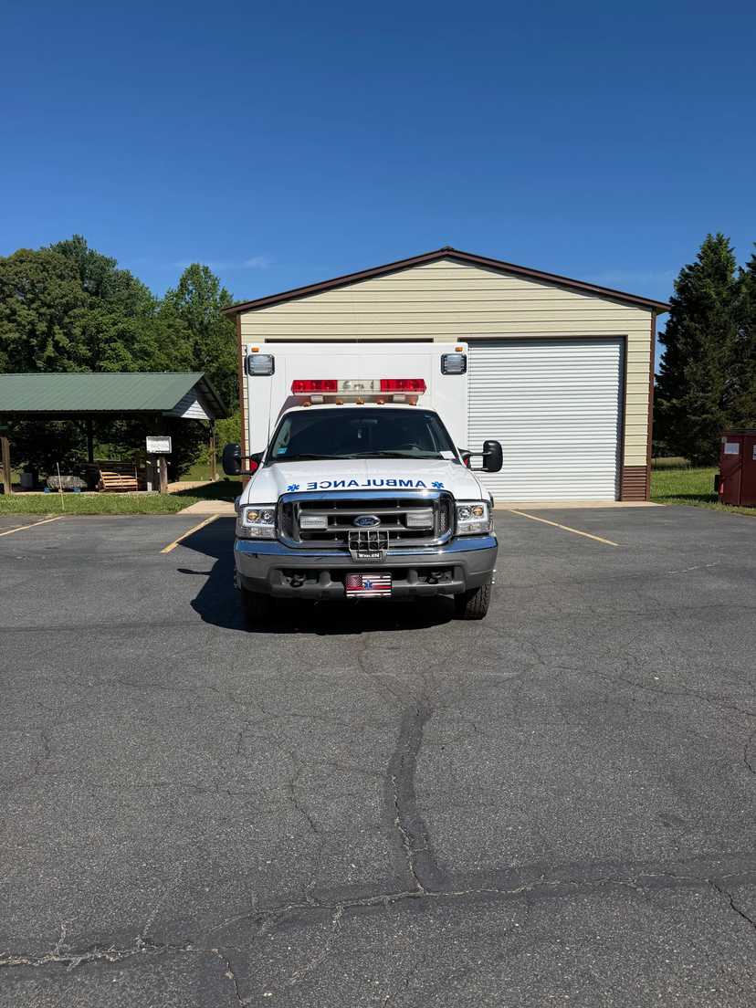 1999 Road Rescue Ford Type I Ambulance — photo 2