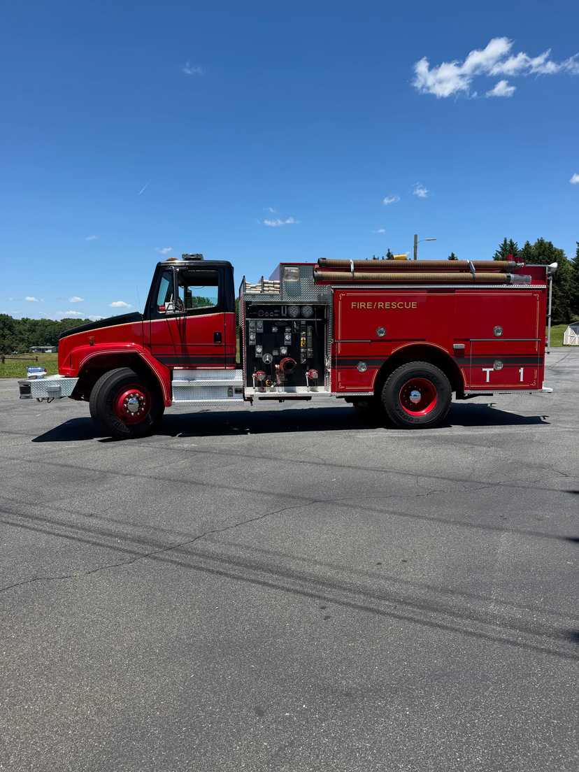 1993 Pierce Freightliner Pumper Tanker — photo 3