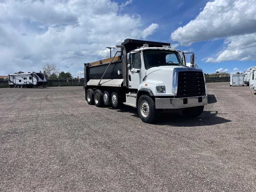 2023 Freightliner 108SD