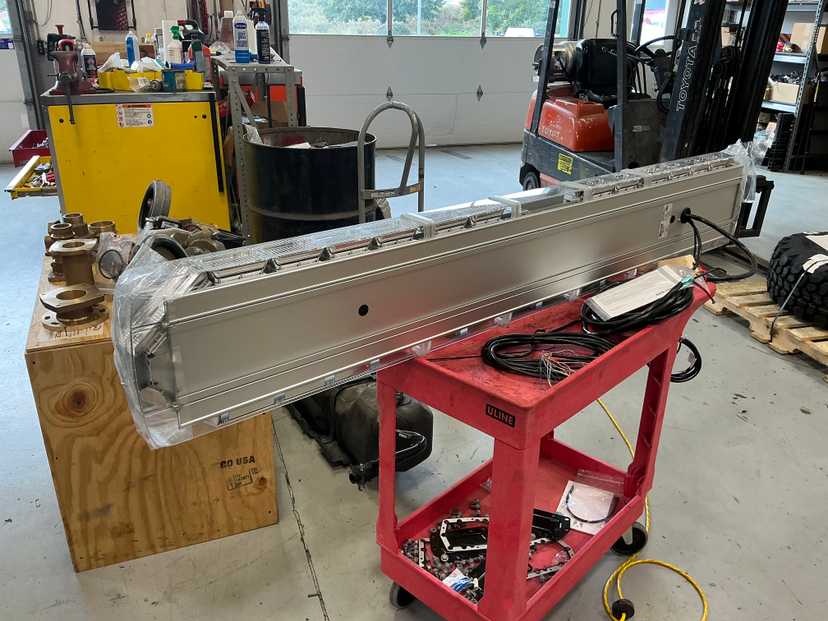 Whelen 81" Freedom IV LED Lightbar, NFPA, GTT Opticom, New Surplus — photo 6