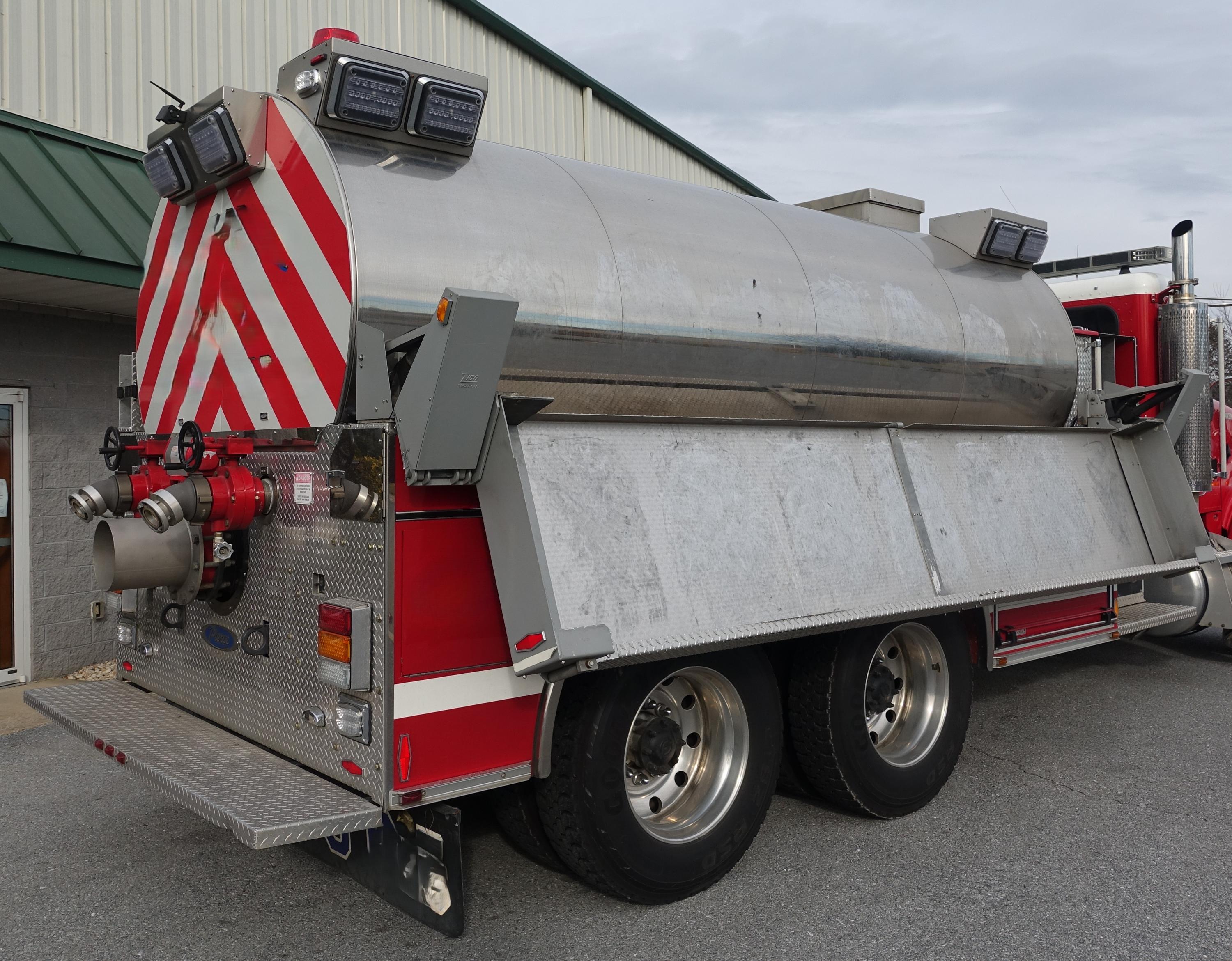 2005 Pierce Pumper Tanker - image 15