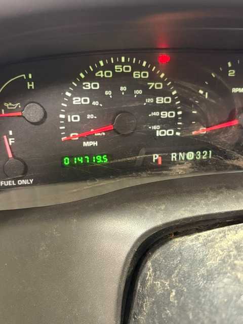 2003 E-One Ford 4x4 Pumper — photo 6