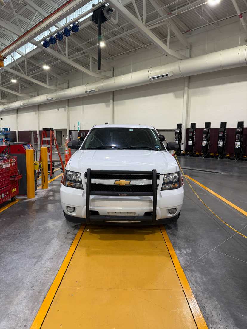 2013 Chevrolet Tahoe Command Unit — photo 2