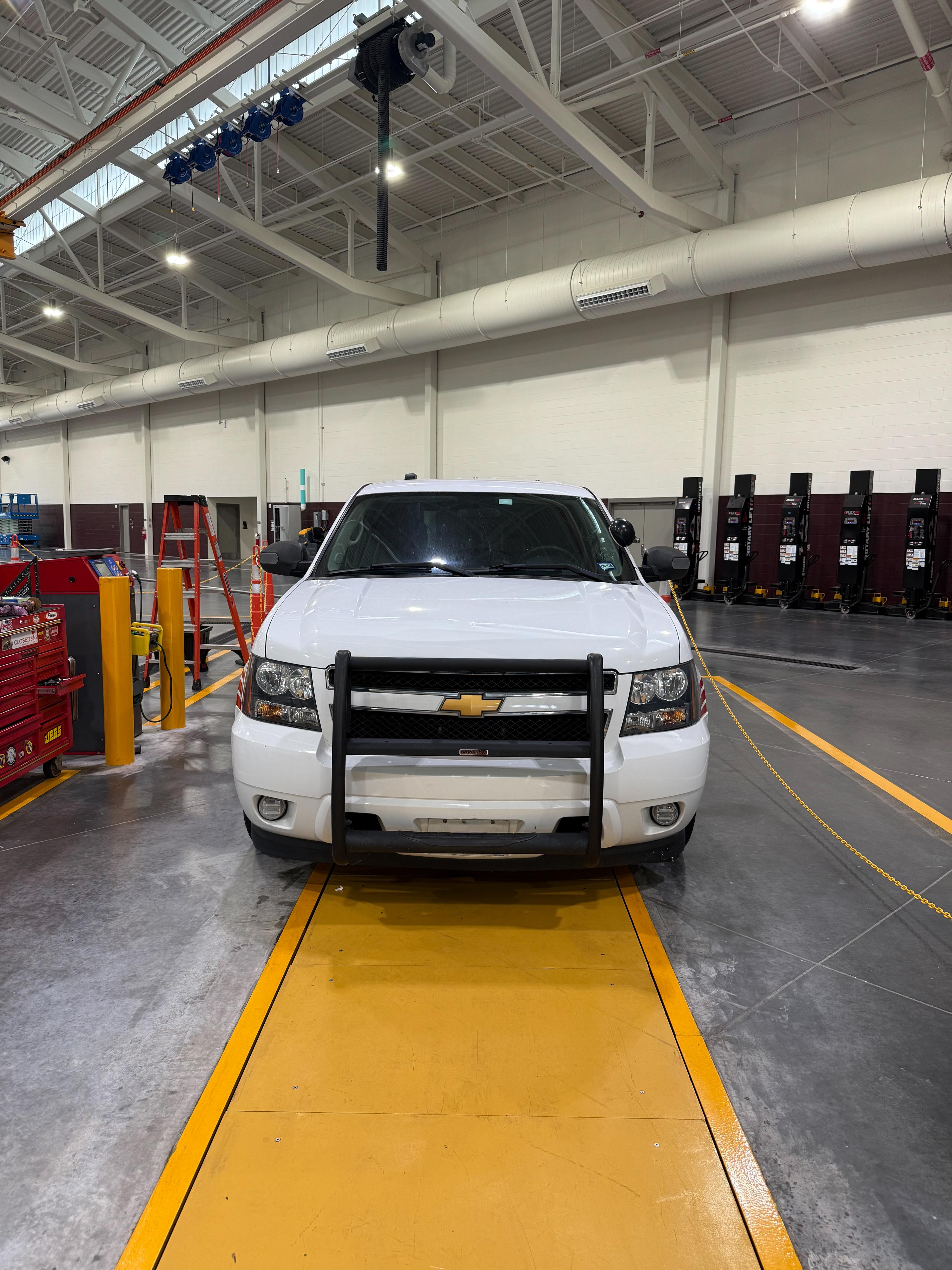 2013 Chevrolet Tahoe Command Unit - image 2
