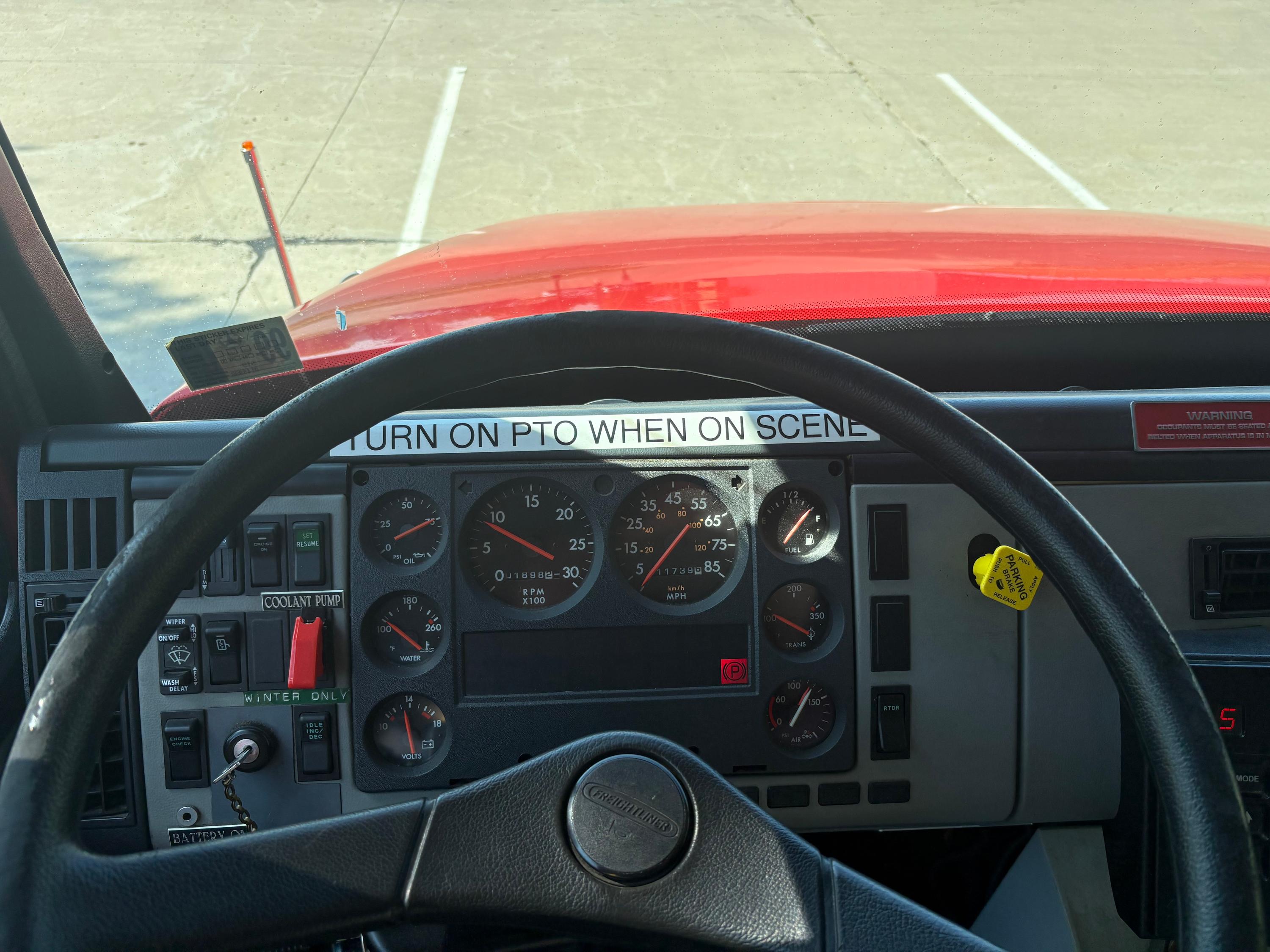 1999 General Safety Freightliner Heavy Rescue - image 18