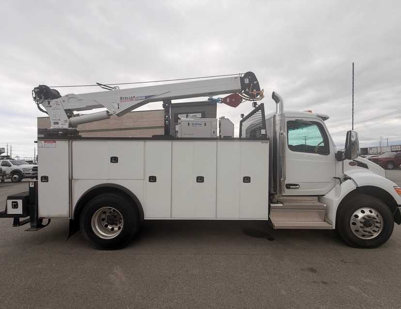 2024 Peterbilt 537 4x2 Knapheide Mechanics Body — photo 4