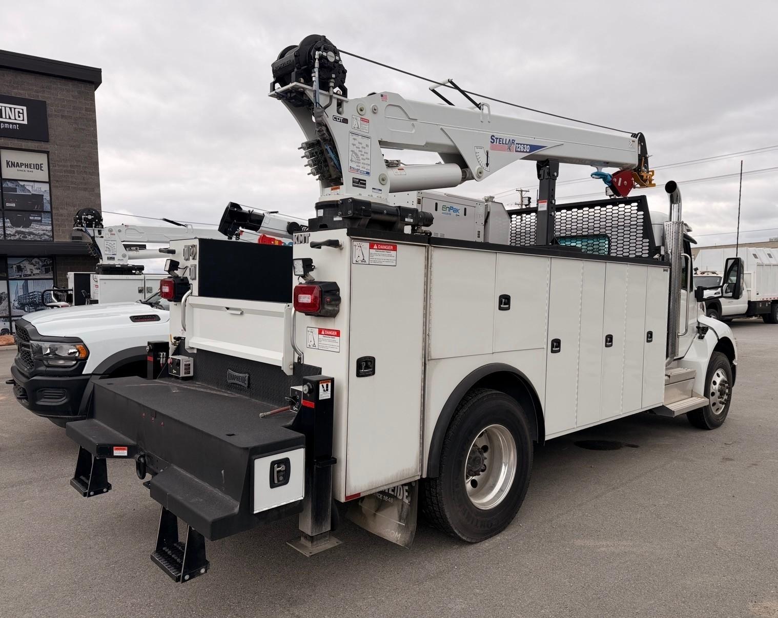 2024 Peterbilt 537 4x2 Knapheide Mechanics Body - image 3