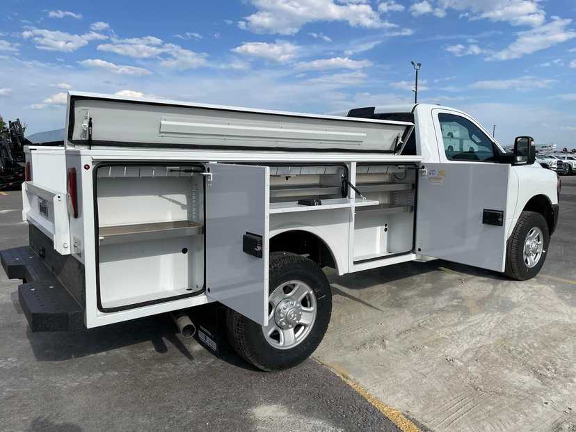 2024 Ram 3500 Regular Cab 4x4 Knapheide Service Truck — photo 5