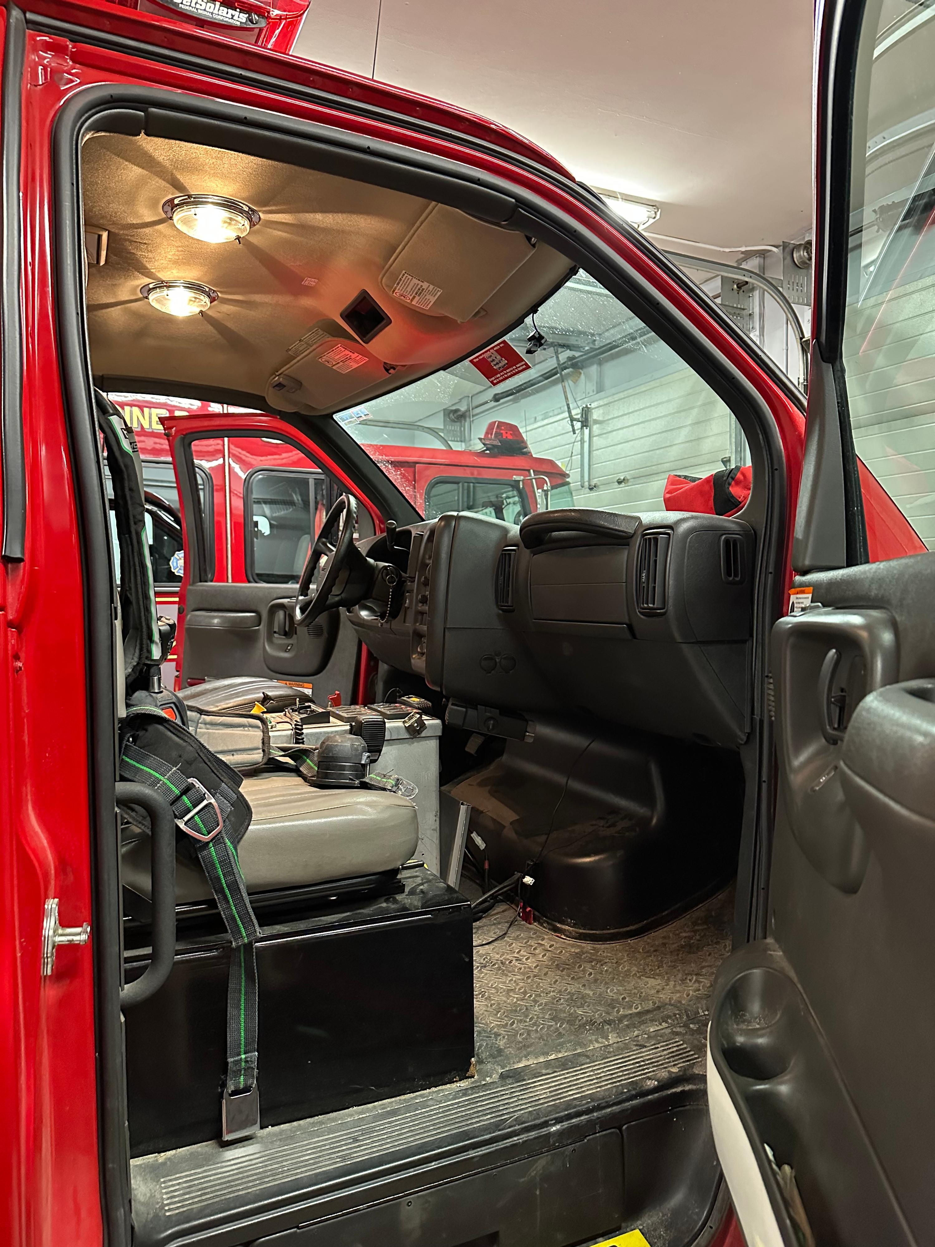 2009 E-One GMC 4x4 Quick Attack - image 10