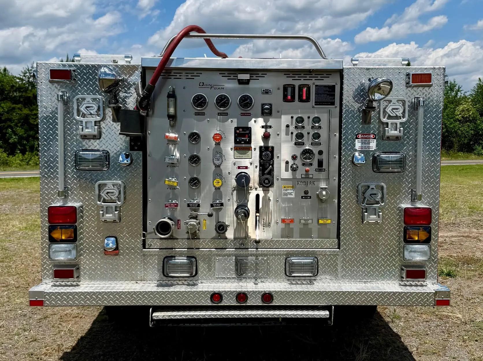 2007 Rosenbauer Ford 4x4 Mini Pumper - image 6
