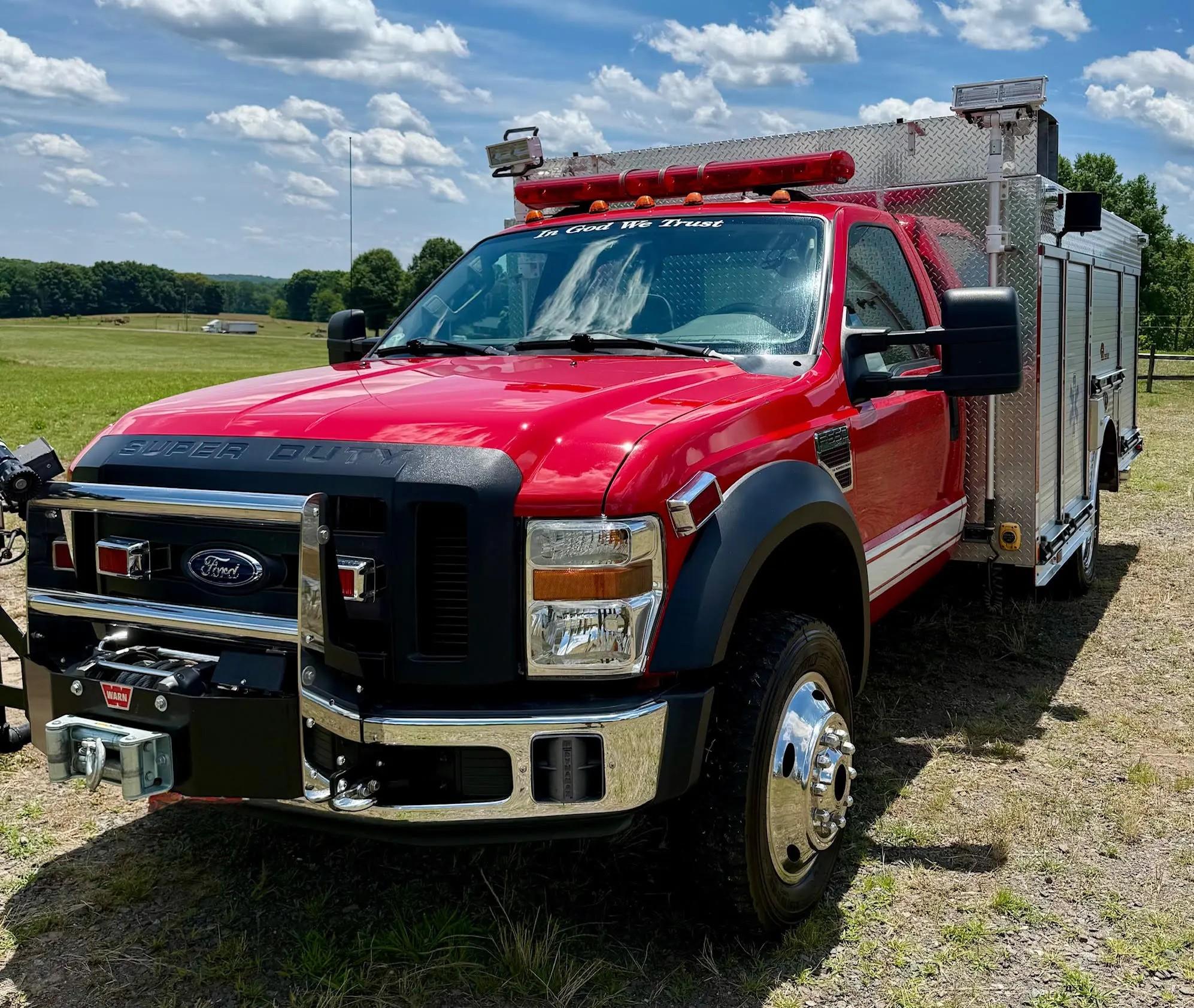 2007 Rosenbauer Ford 4x4 Mini Pumper - image 2