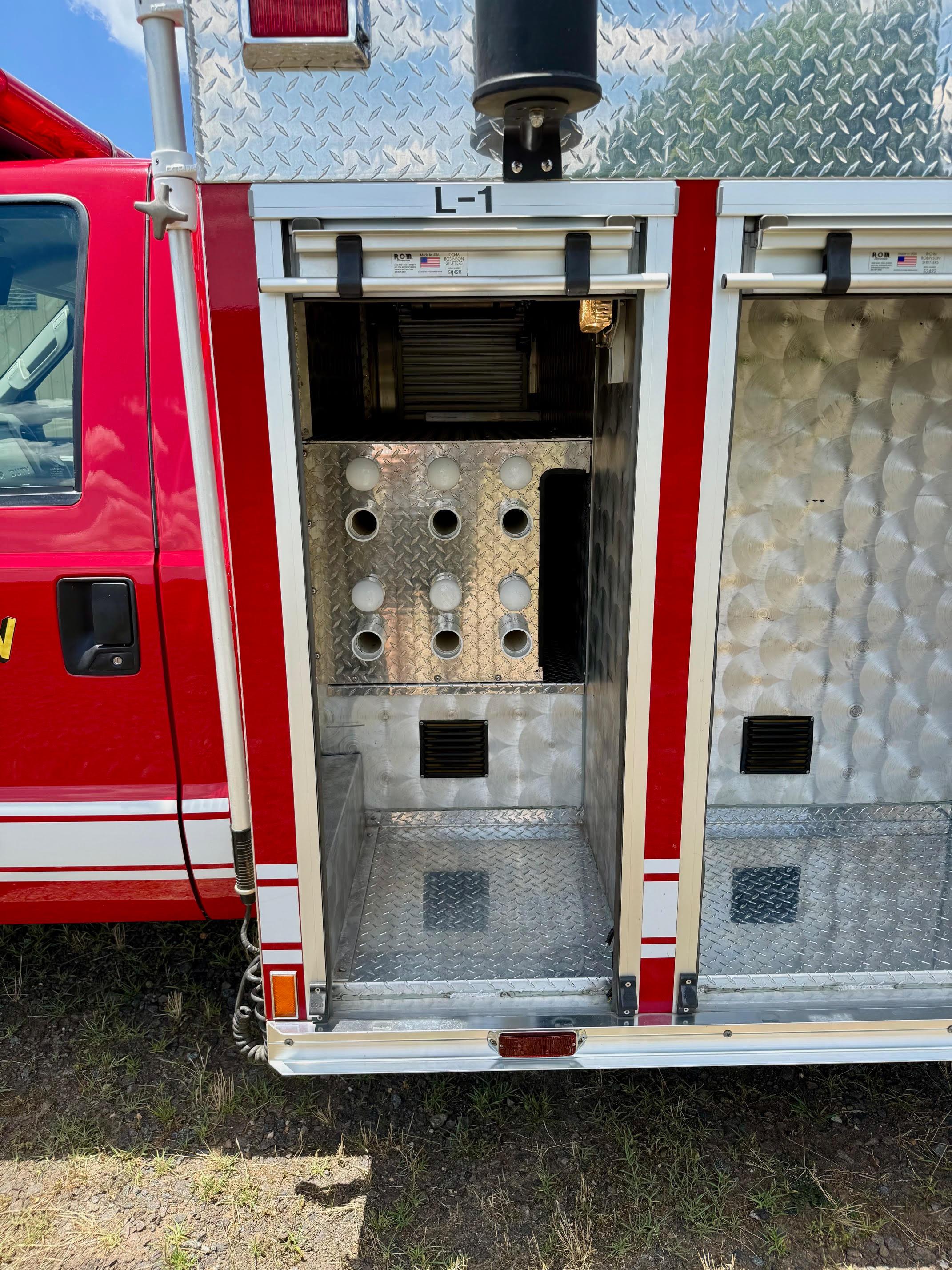 2007 Rosenbauer Ford 4x4 Mini Pumper - image 11