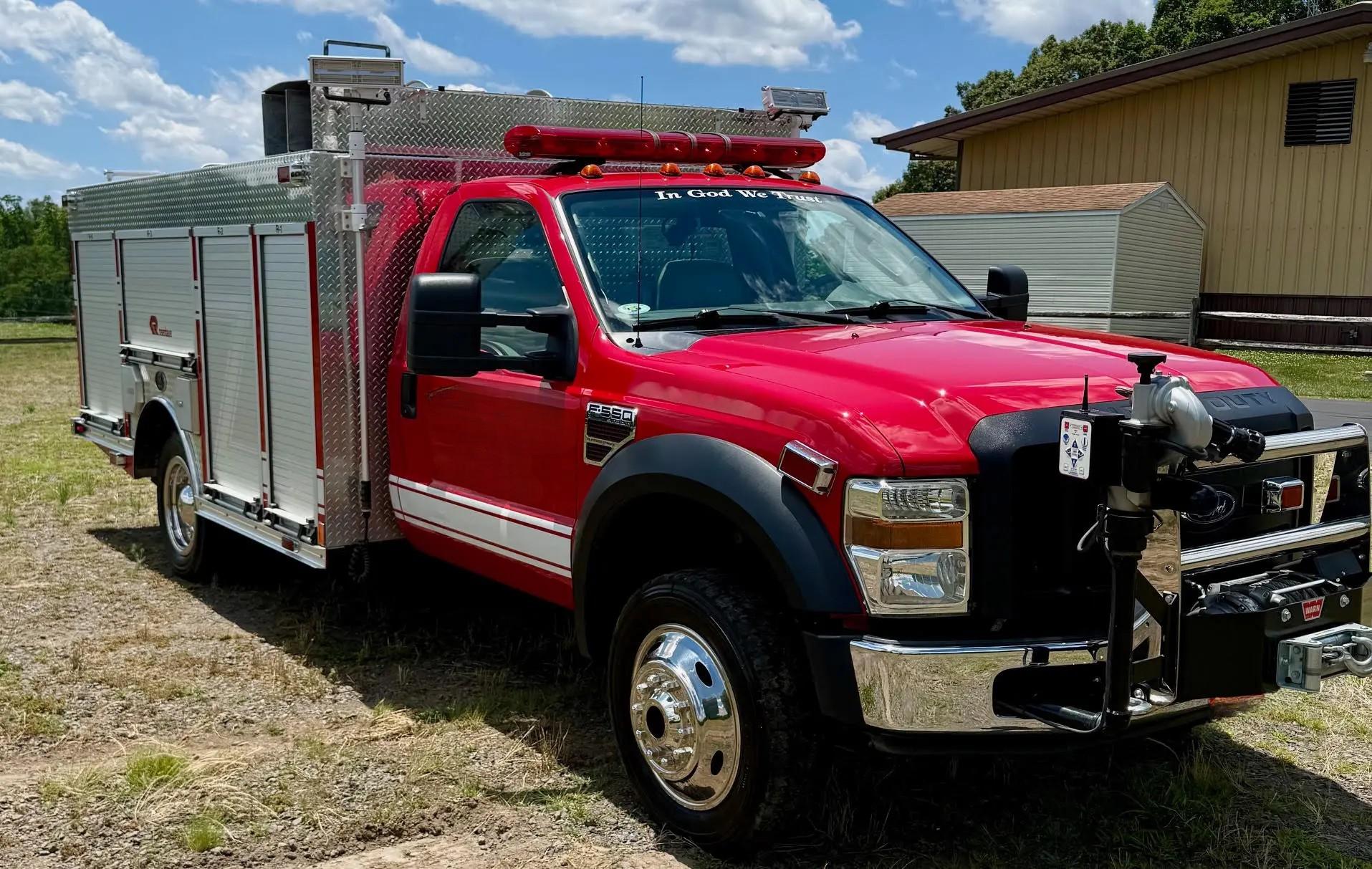 2007 Rosenbauer Ford 4x4 Mini Pumper - image 4