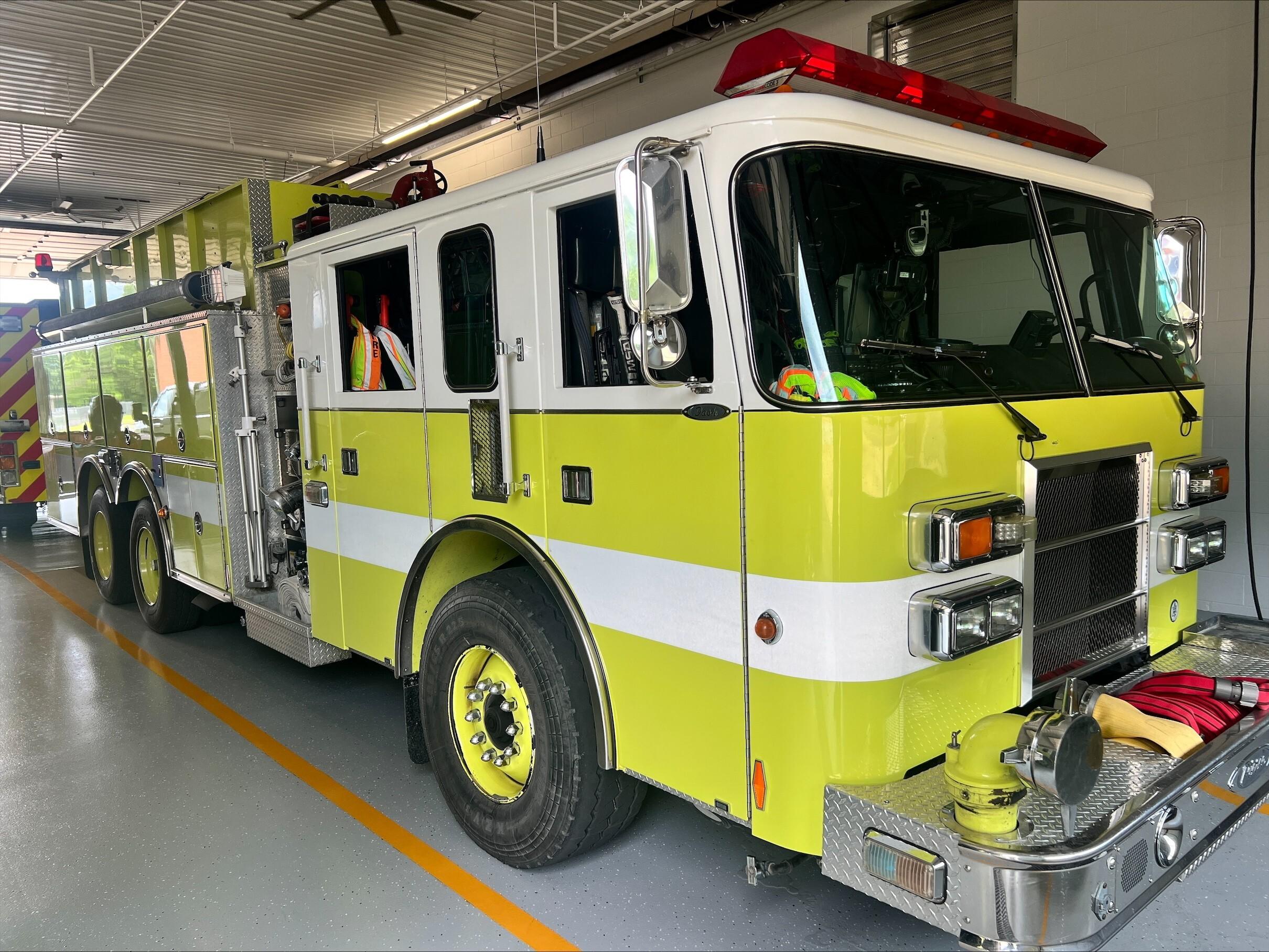 2000 Pierce Dash Pumper/Tanker (2000/1500) - image 25