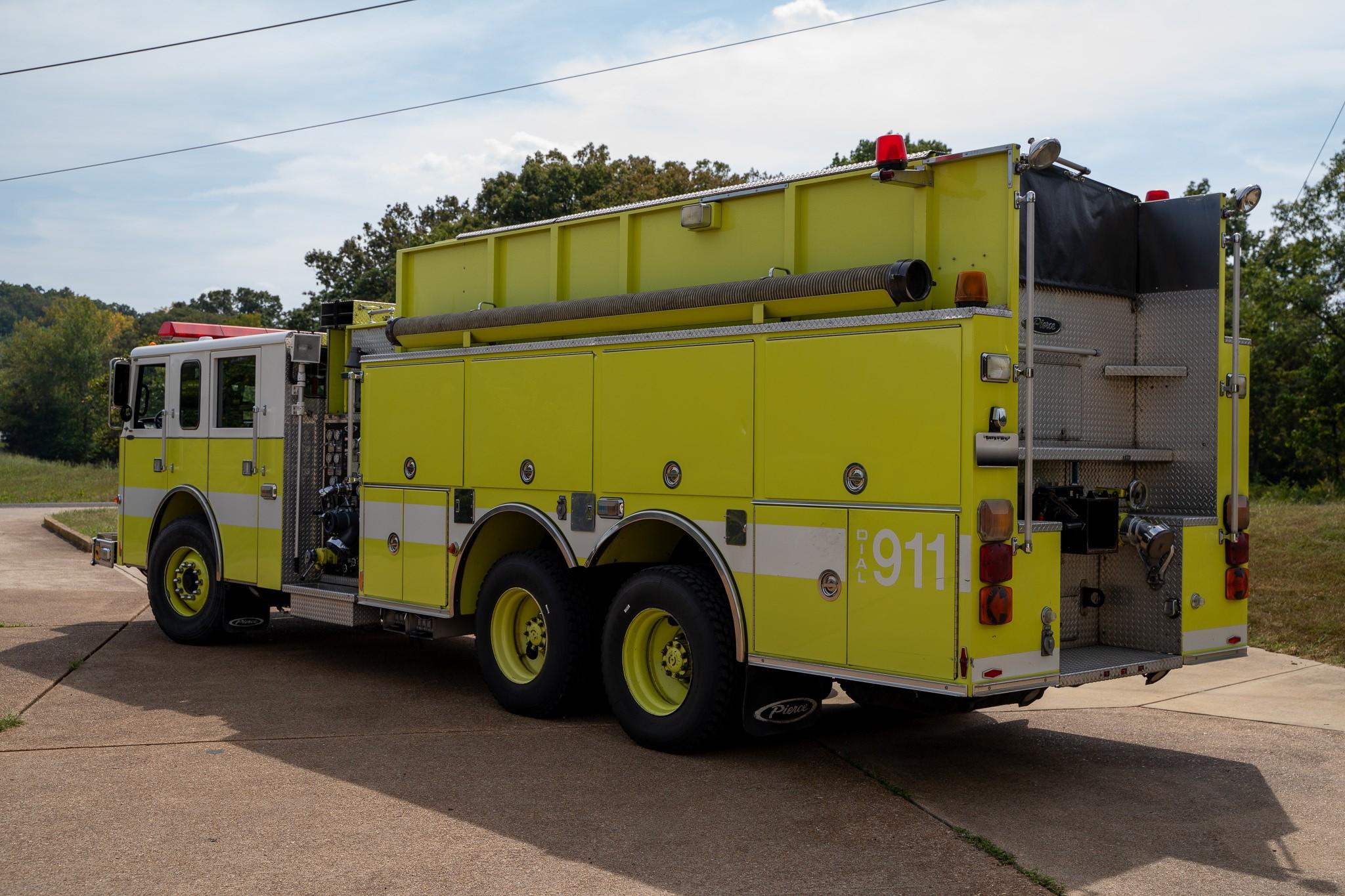 2000 Pierce Dash Pumper/Tanker (2000/1500) - image 12