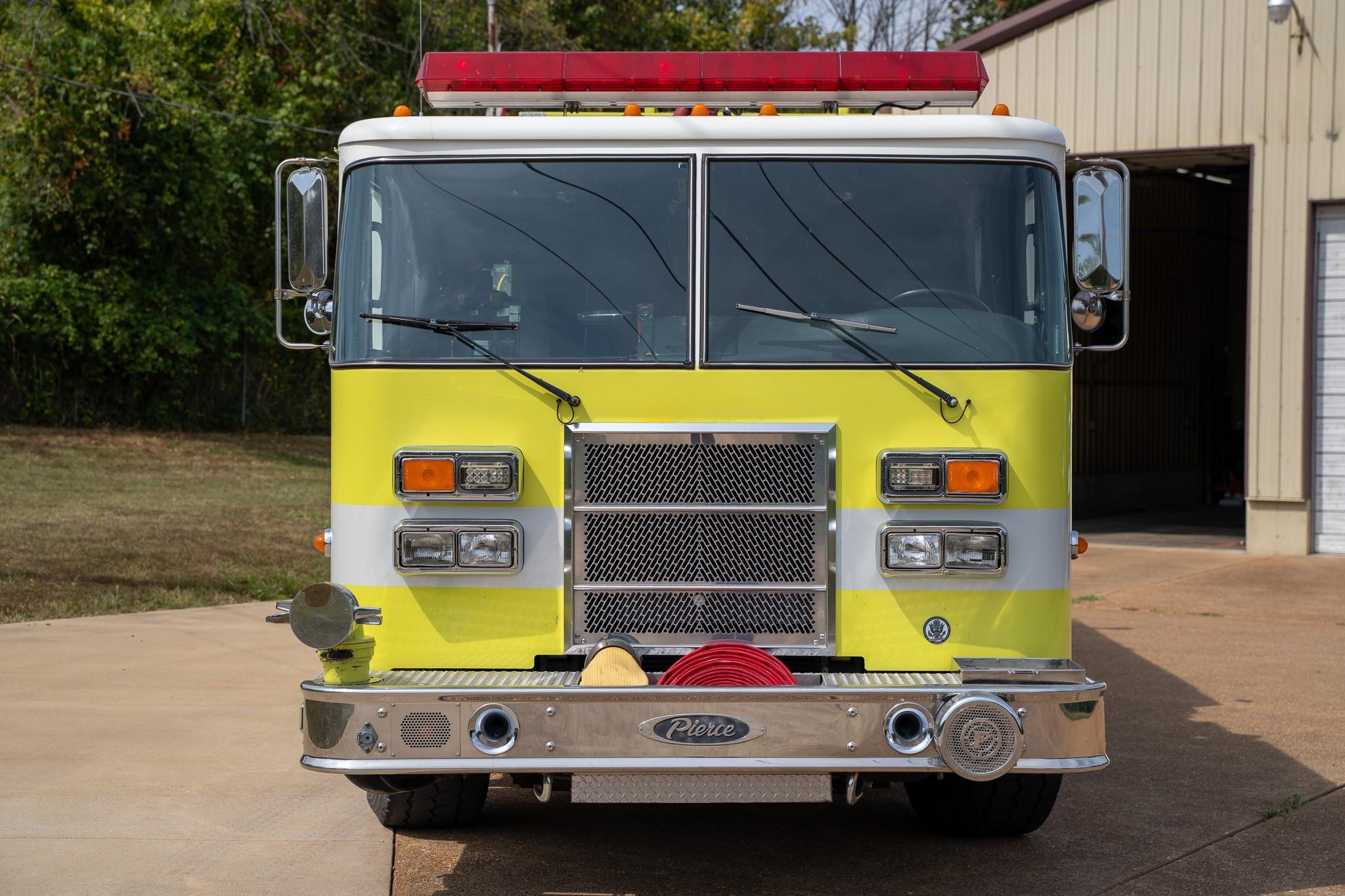 2000 Pierce Dash Pumper/Tanker (2000/1500) - image 2