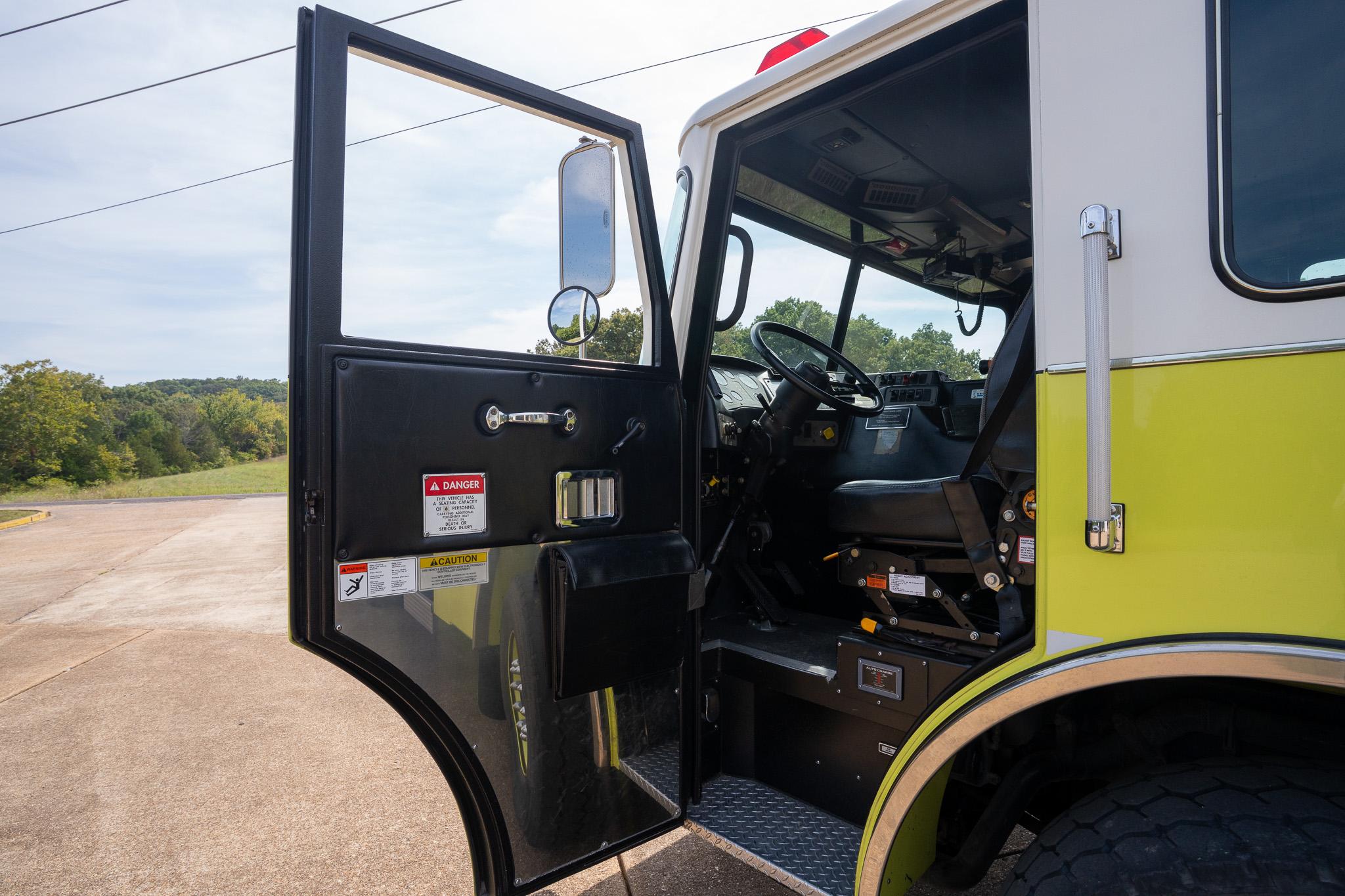 2000 Pierce Dash Pumper/Tanker (2000/1500) - image 81
