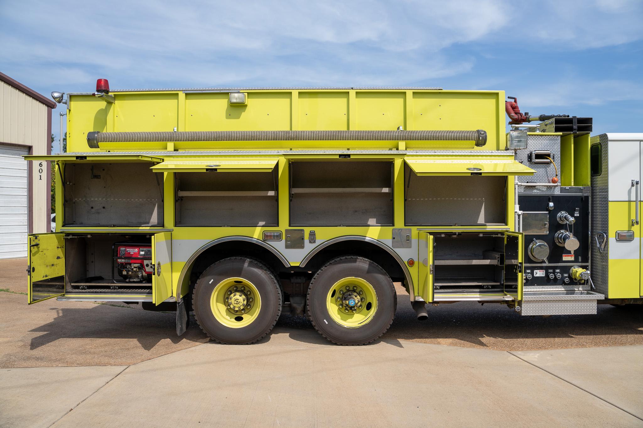 2000 Pierce Dash Pumper/Tanker (2000/1500) - image 8