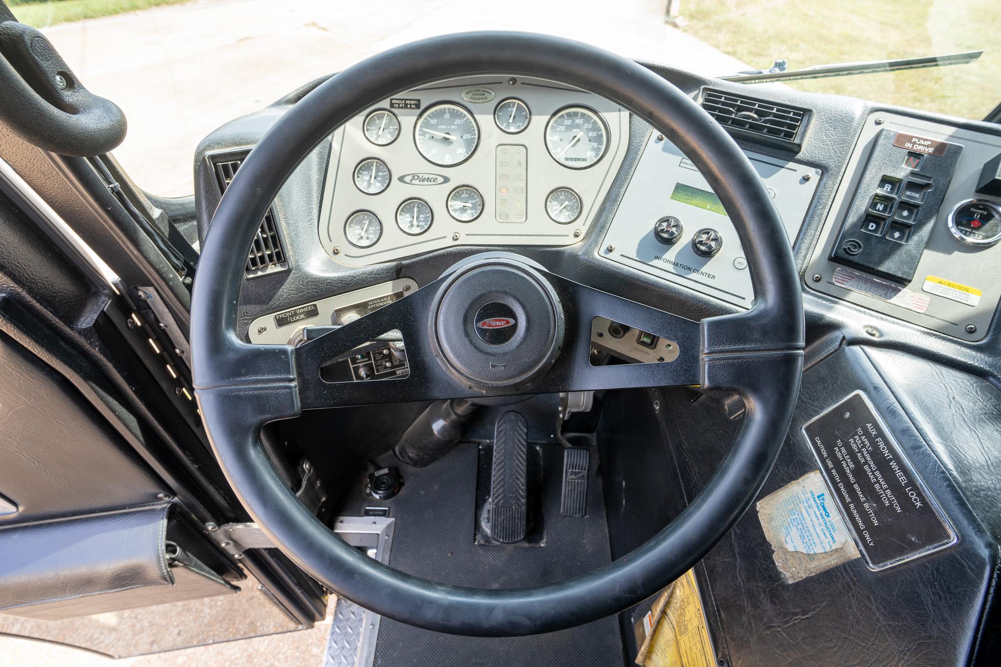 2000 Pierce Dash Pumper/Tanker (2000/1500) - image 116