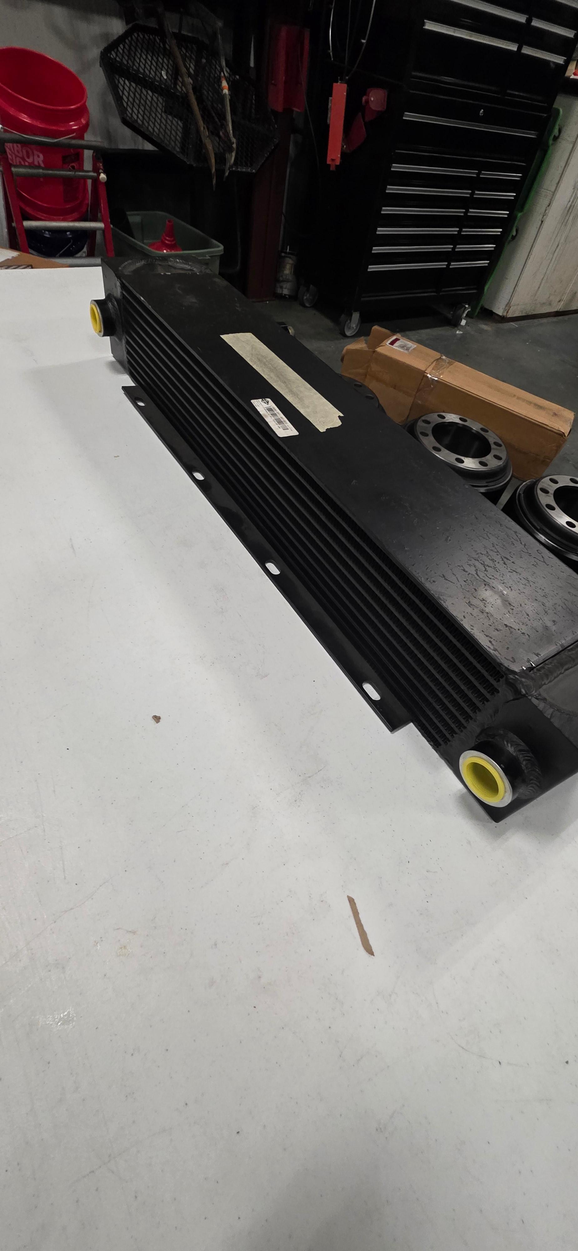 Hydraulic oil transmission cooler - image 2