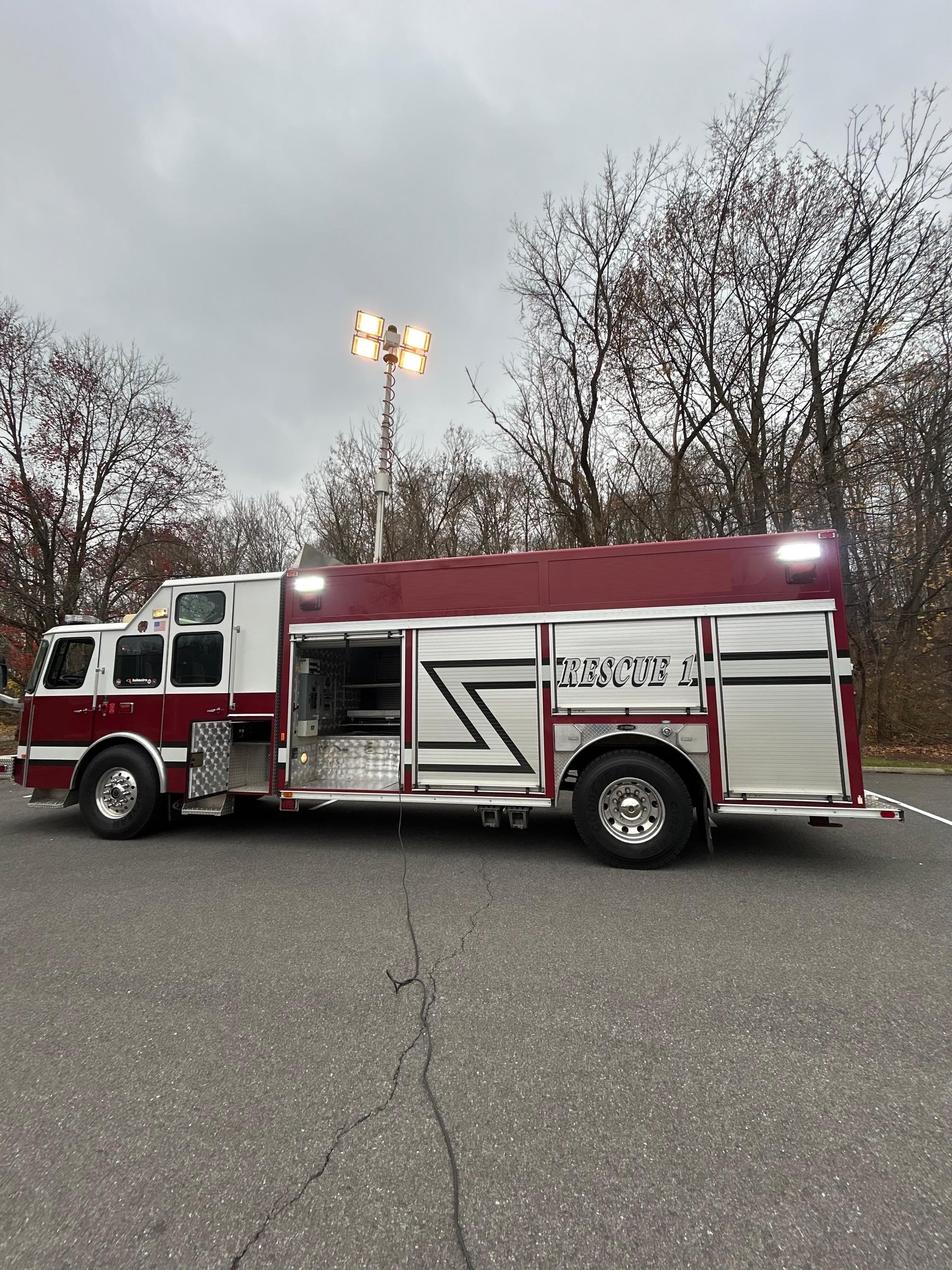 1997 E-One Walk Around Rescue Light Rescue - image 19