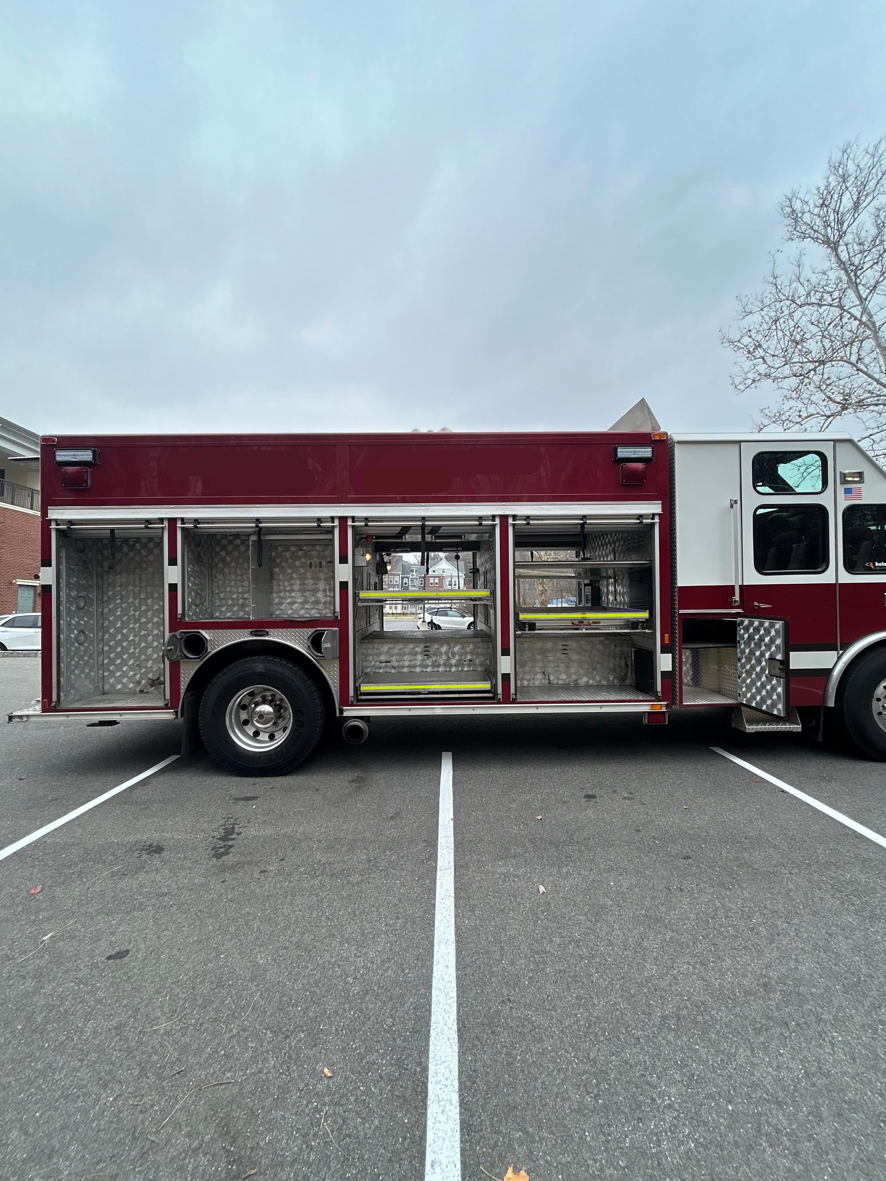 1997 E-One Walk Around Rescue Light Rescue - image 20