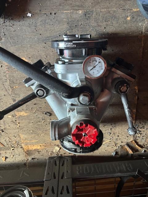 5 inch valve with 2, 3 inch gates