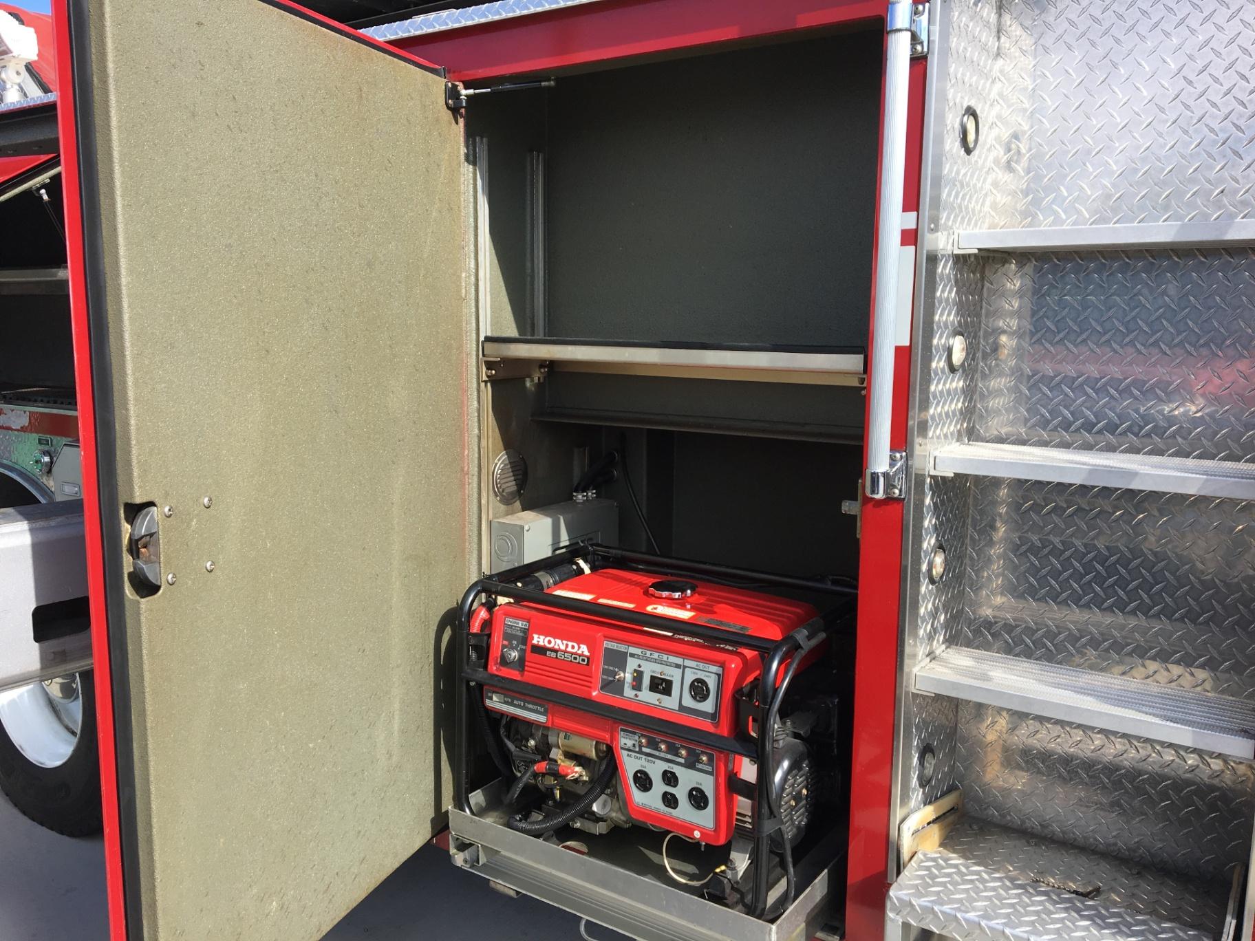 2000 American LaFrance 100' Aerial - image 12