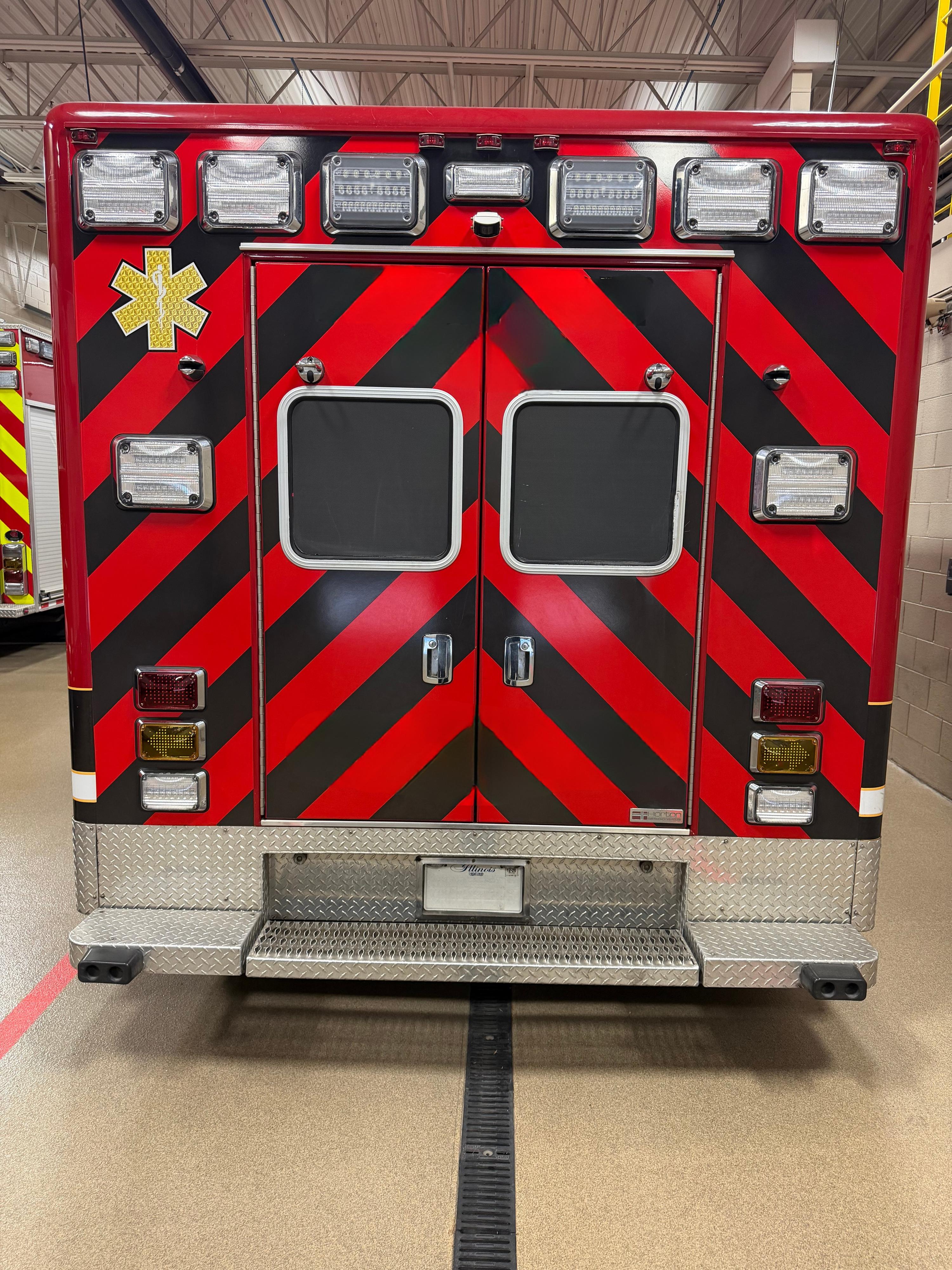 2014 Horton Ford Type III Ambulance - image 11
