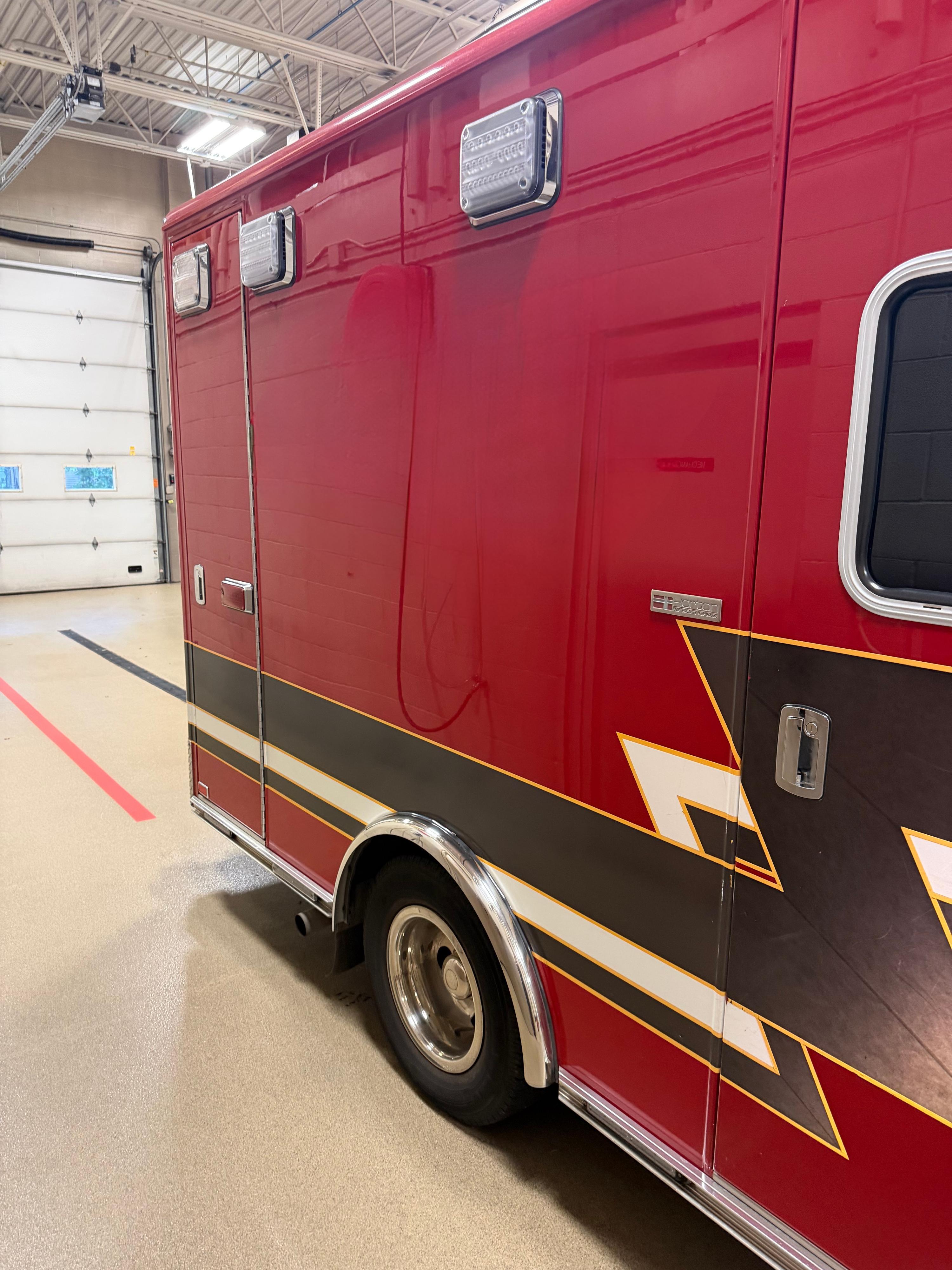 2014 Horton Ford Type III Ambulance - image 8