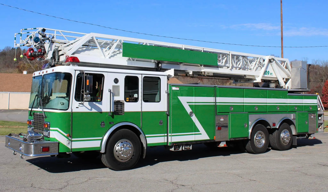1999 HME/Ferrara 109’ Aerial
