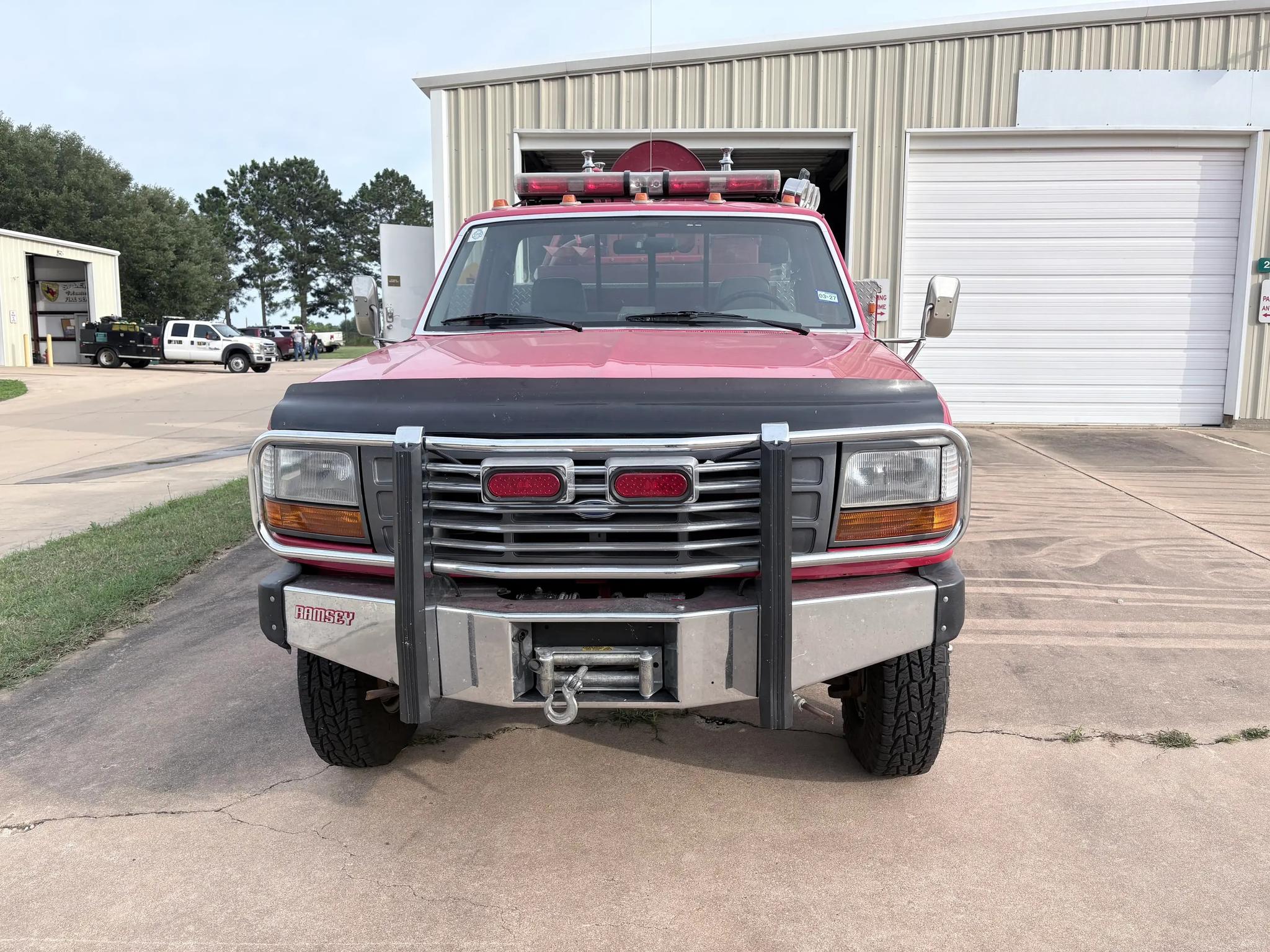 1994 Ford F-350XL 4x4 Wildland Unit - image 4