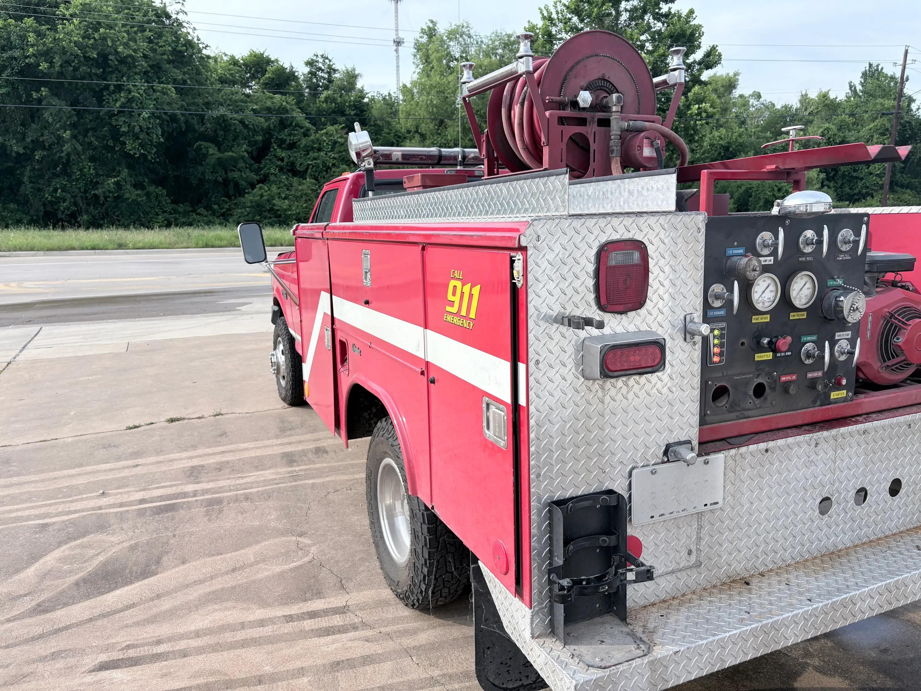 1994 Ford F-350XL 4x4 Wildland Unit - image 5