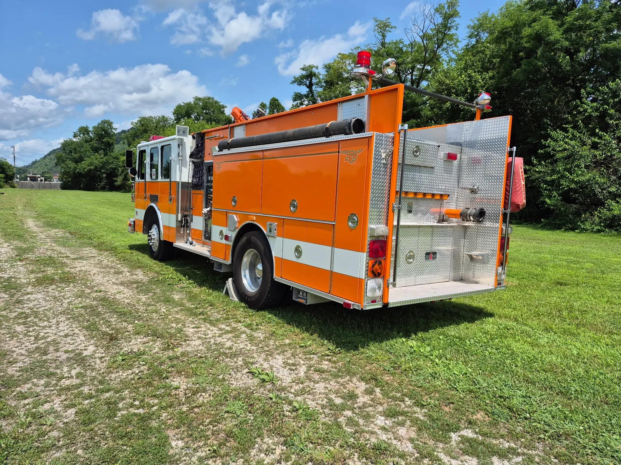 1996 Sutphen 1500/750 Engine - image 4