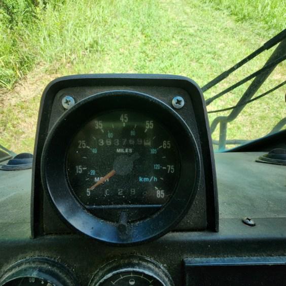 2001 Mack Heil Front Loader - image 4