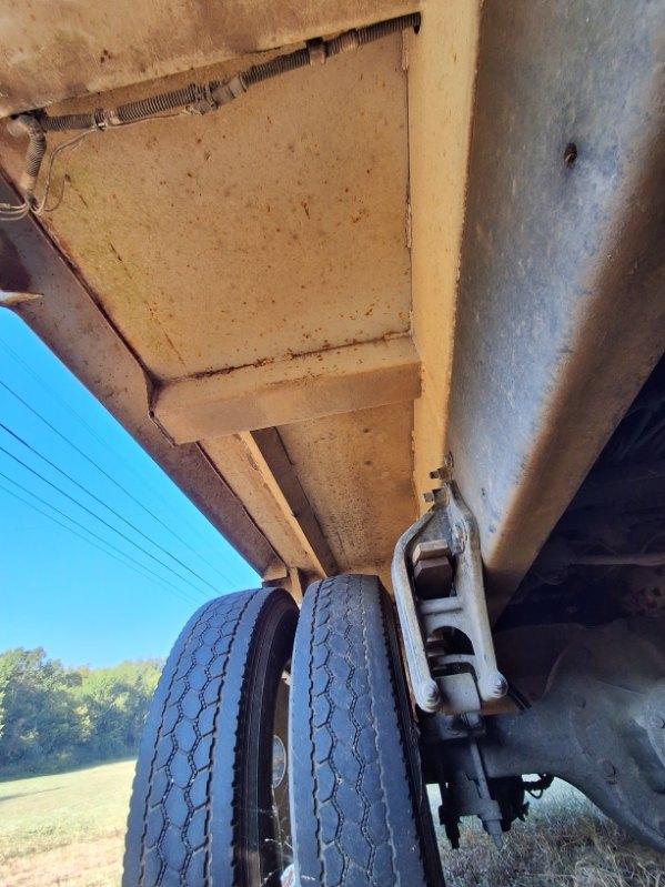 2010 Freightliner Heil Rear Loader - image 33